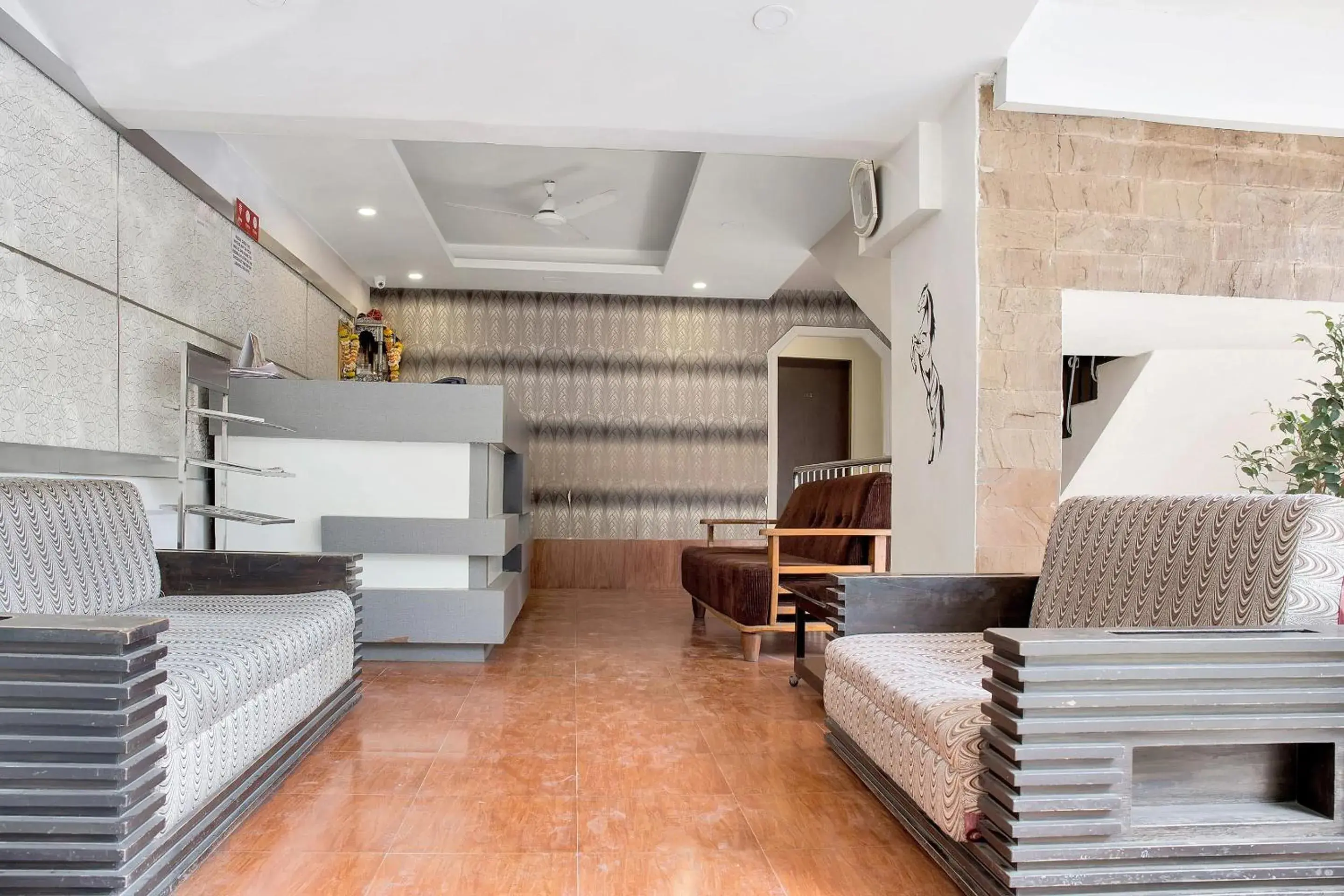Lobby or reception in Hotel O Rana Residency Near Western Express Highway Metro Station Lobby or reception in Hotel O Rana Residency Near Western Express Highway Metro Station