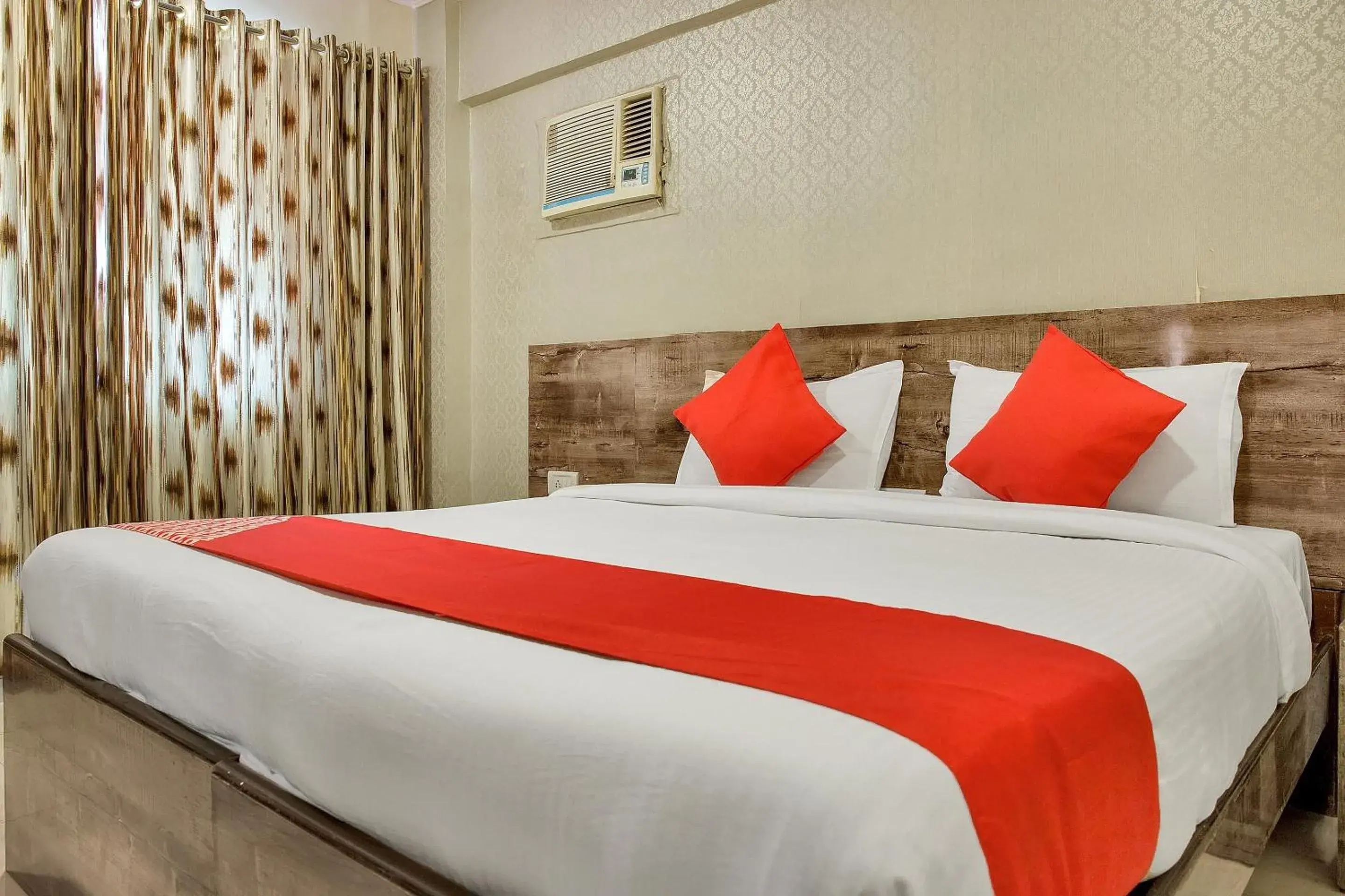 Bedroom, Bed in Hotel O Rana Residency Near Western Express Highway Metro Station Bedroom, Bed in Hotel O Rana Residency Near Western Express Highway Metro Station