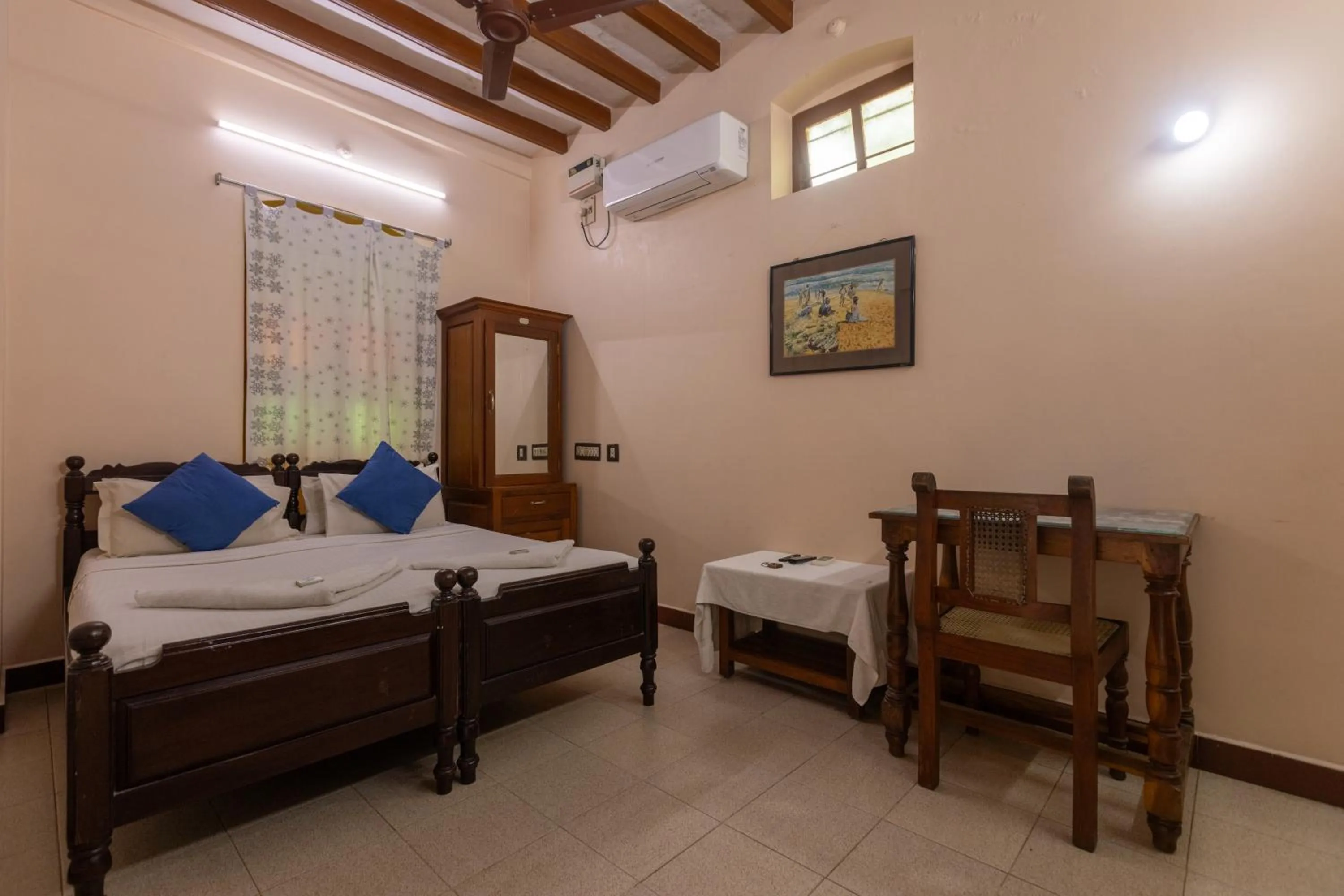 Bed in Coramandal Heritage