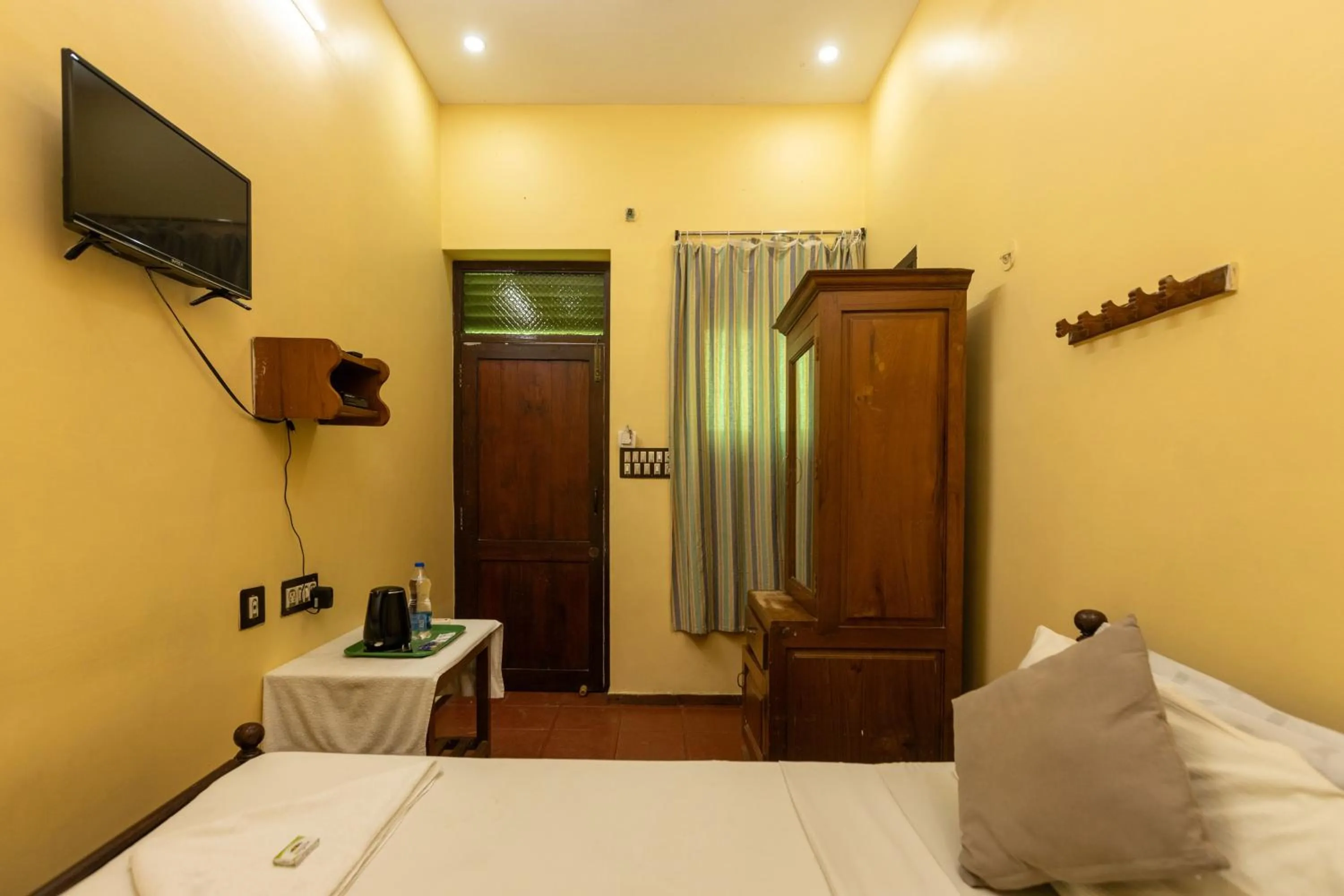 Bed in Coramandal Heritage