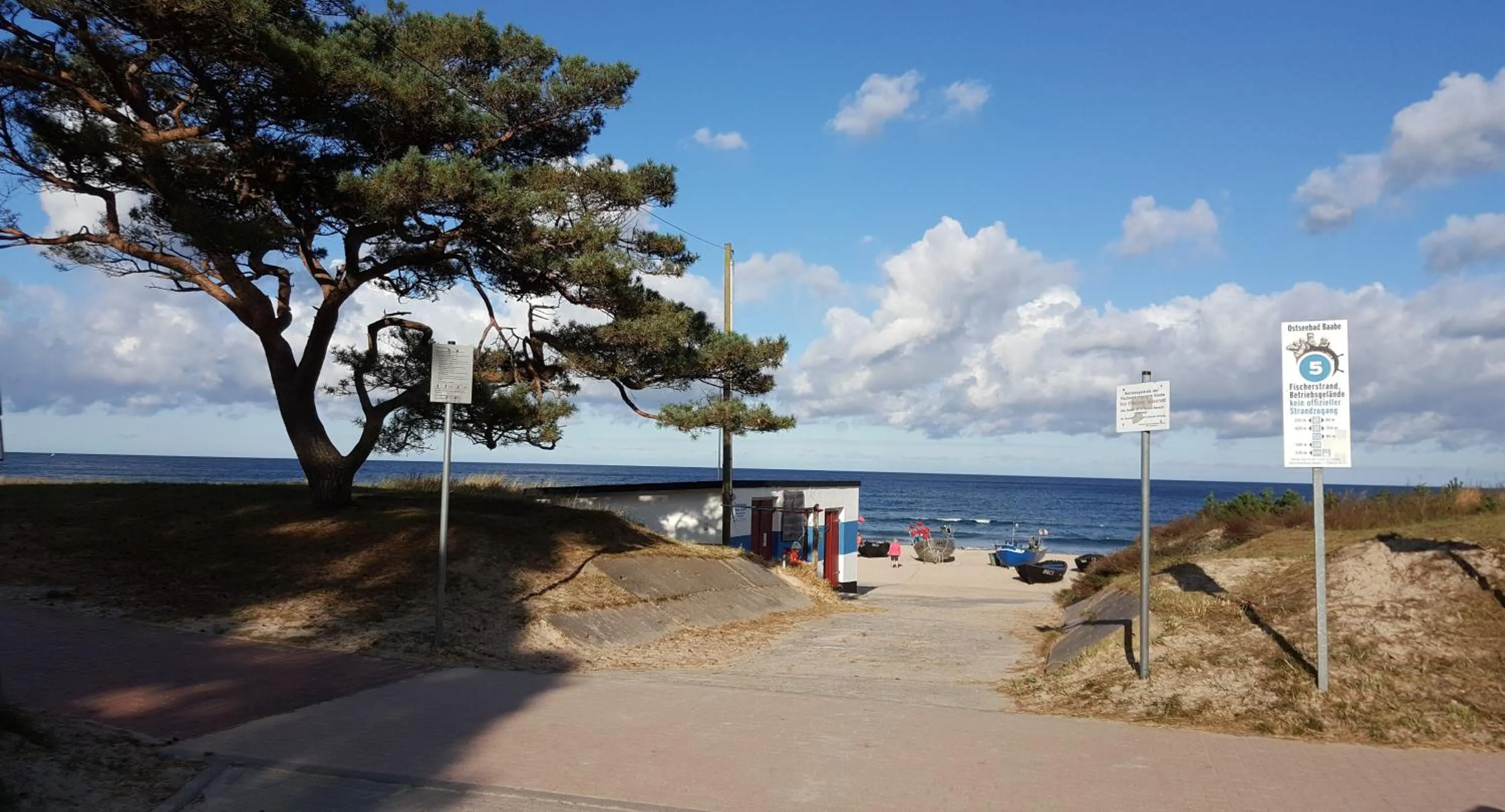 Beach in R&R Villen Baabe