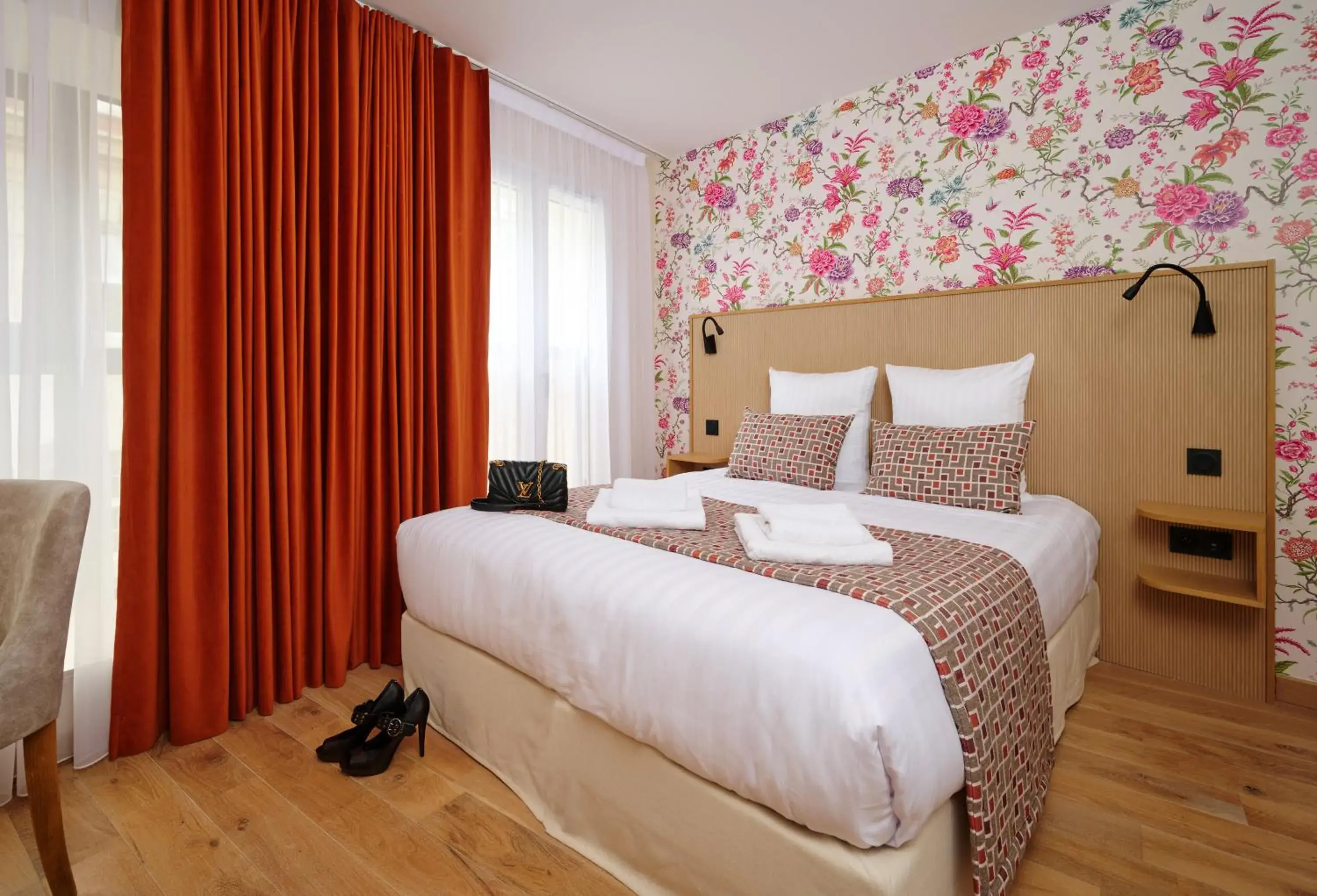 Bedroom, Bed in VLH Montparnasse Eiffel Bedroom, Bed in VLH Montparnasse Eiffel