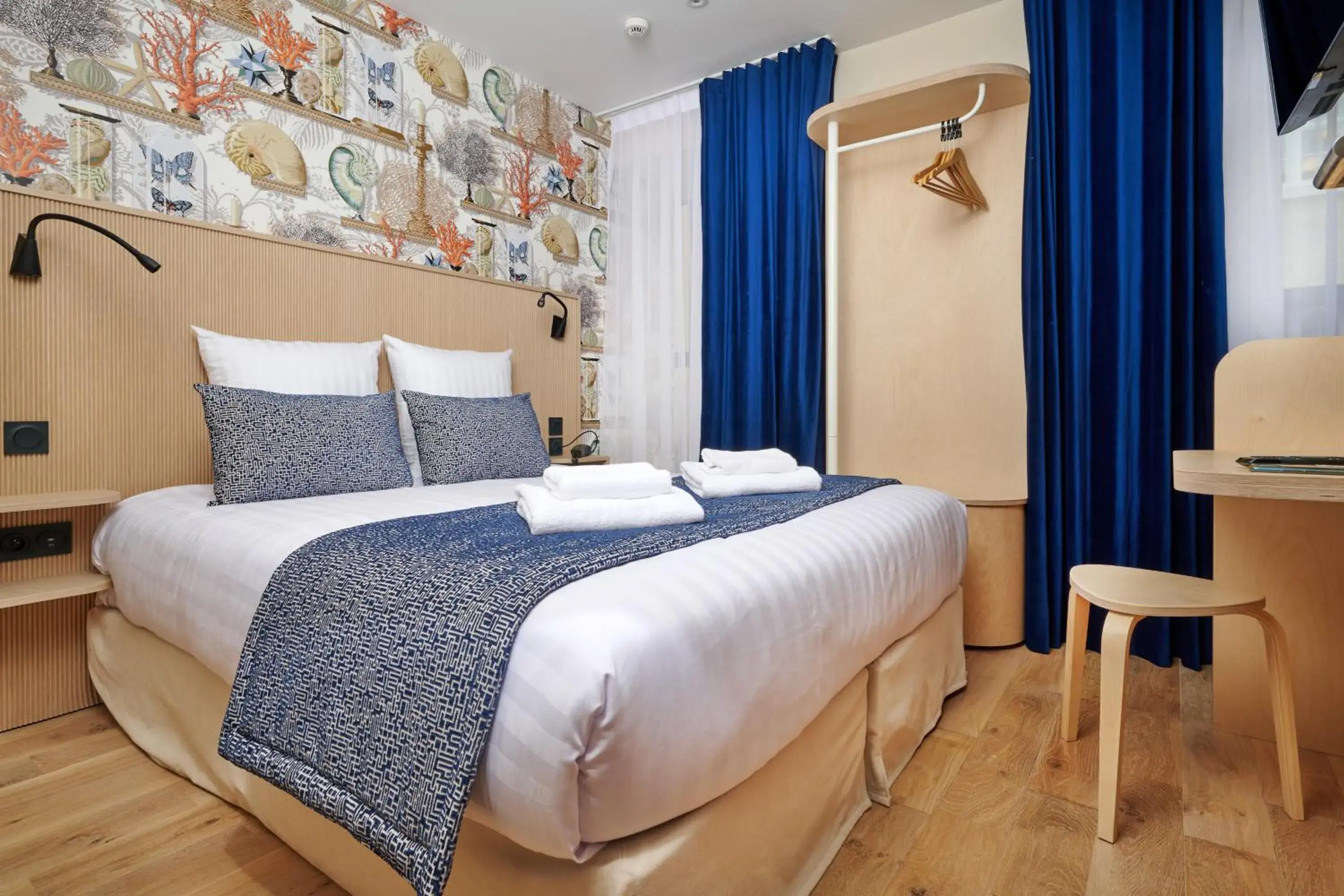 Bedroom, Bed in VLH Montparnasse Eiffel Bedroom, Bed in VLH Montparnasse Eiffel