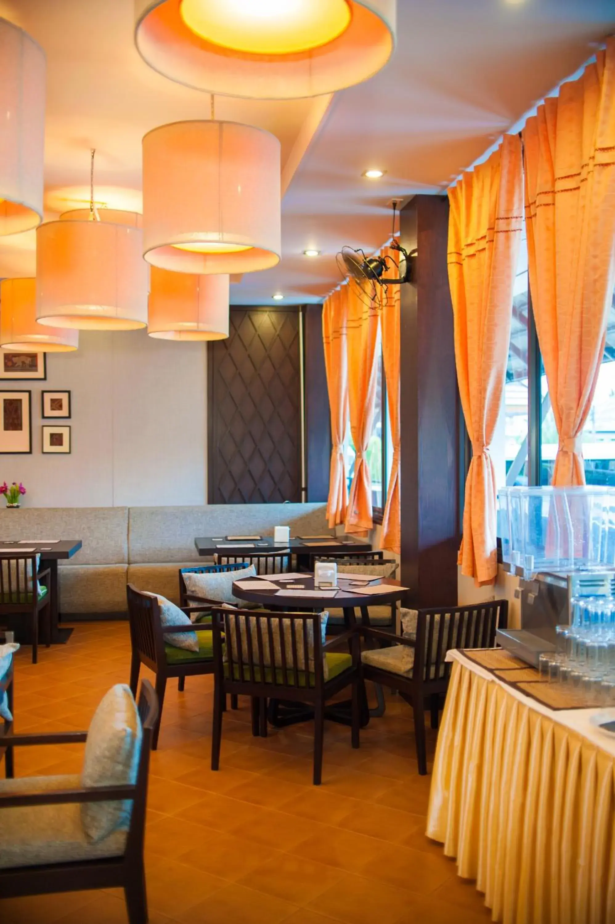 Restaurant/places to eat in Panya Resort Hotel Restaurant/places to eat in Panya Resort Hotel