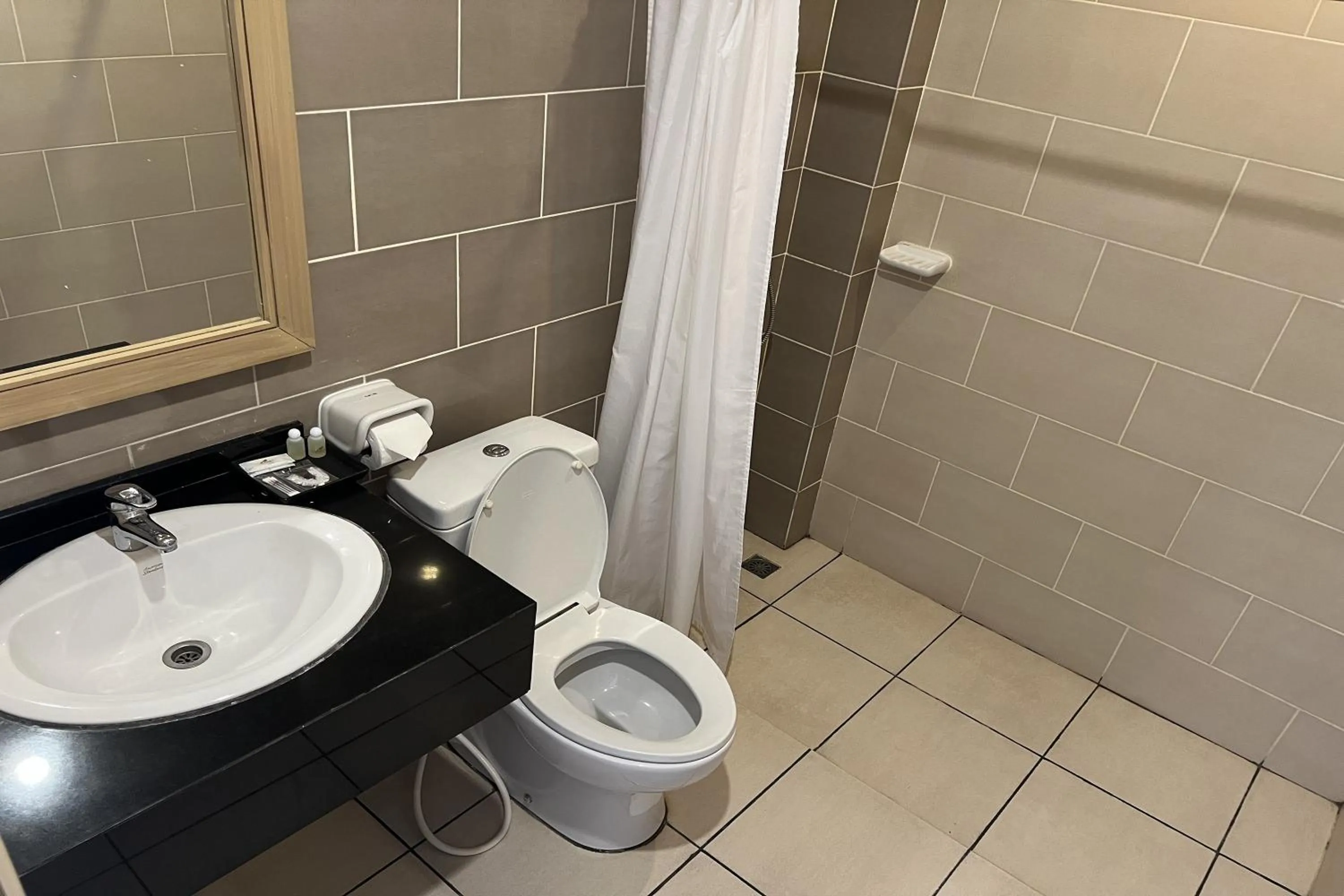 Shower in Panya Resort Hotel