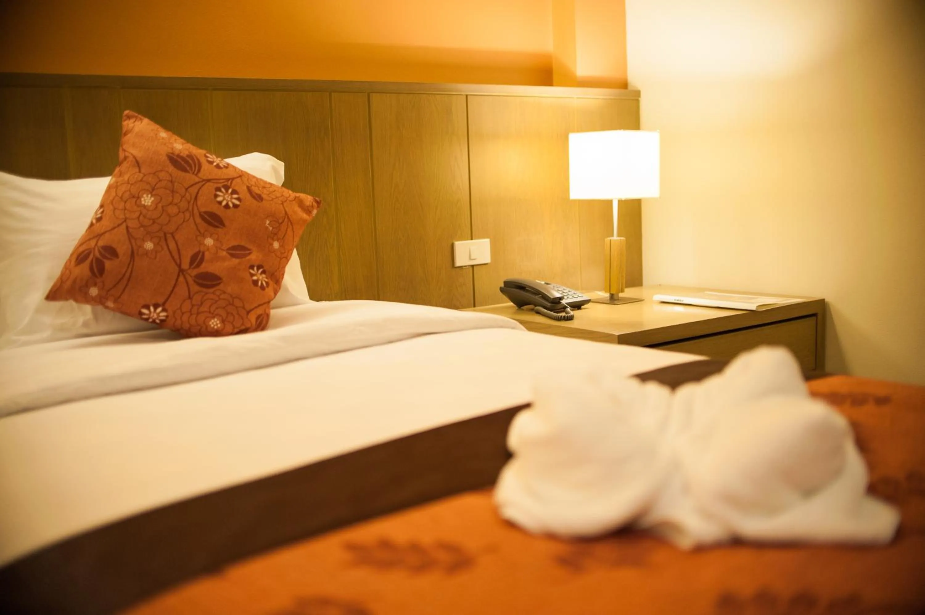 Bed in Panya Resort Hotel