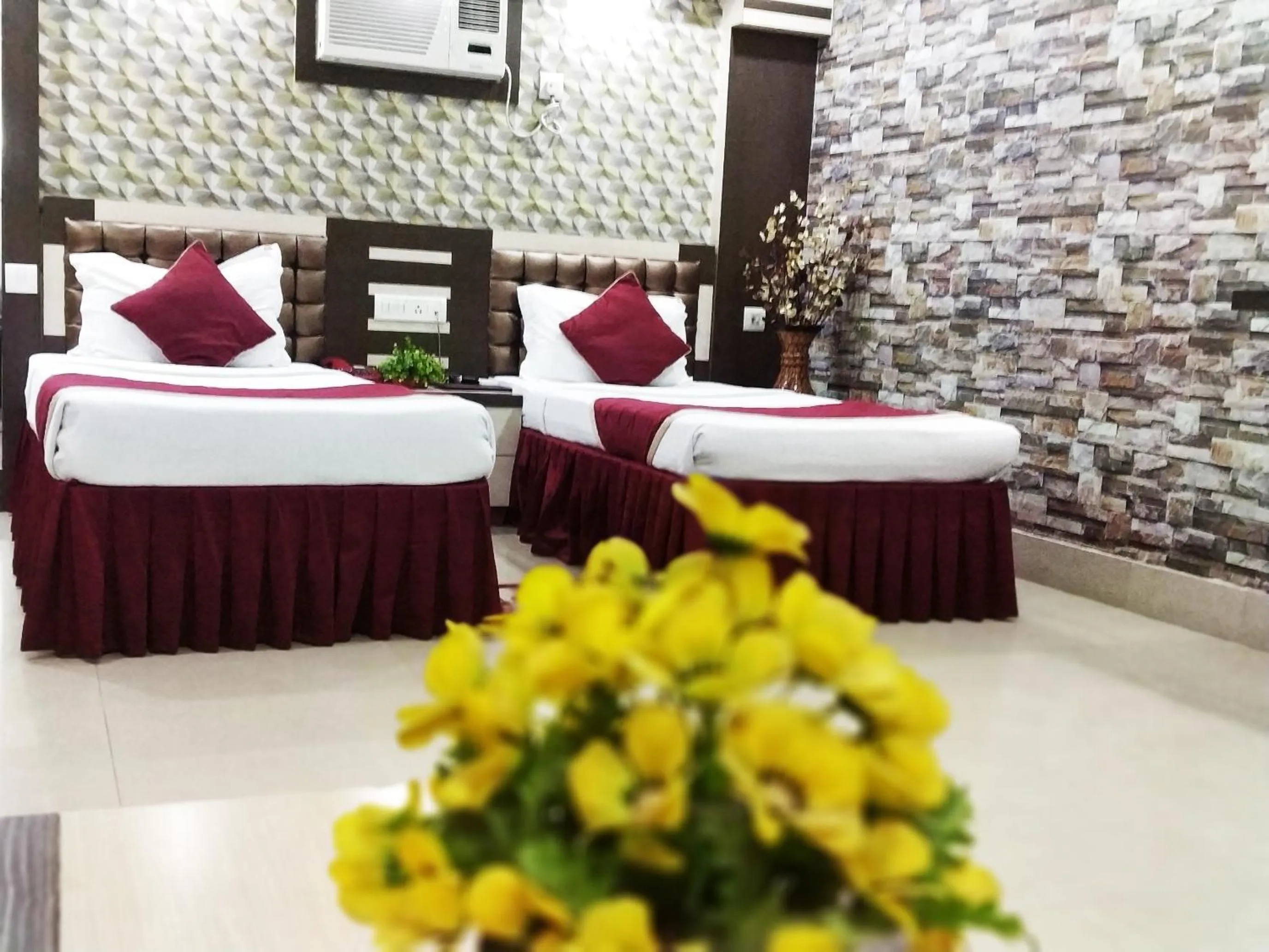 Decorative detail, Bed in Hotel Executive Tower