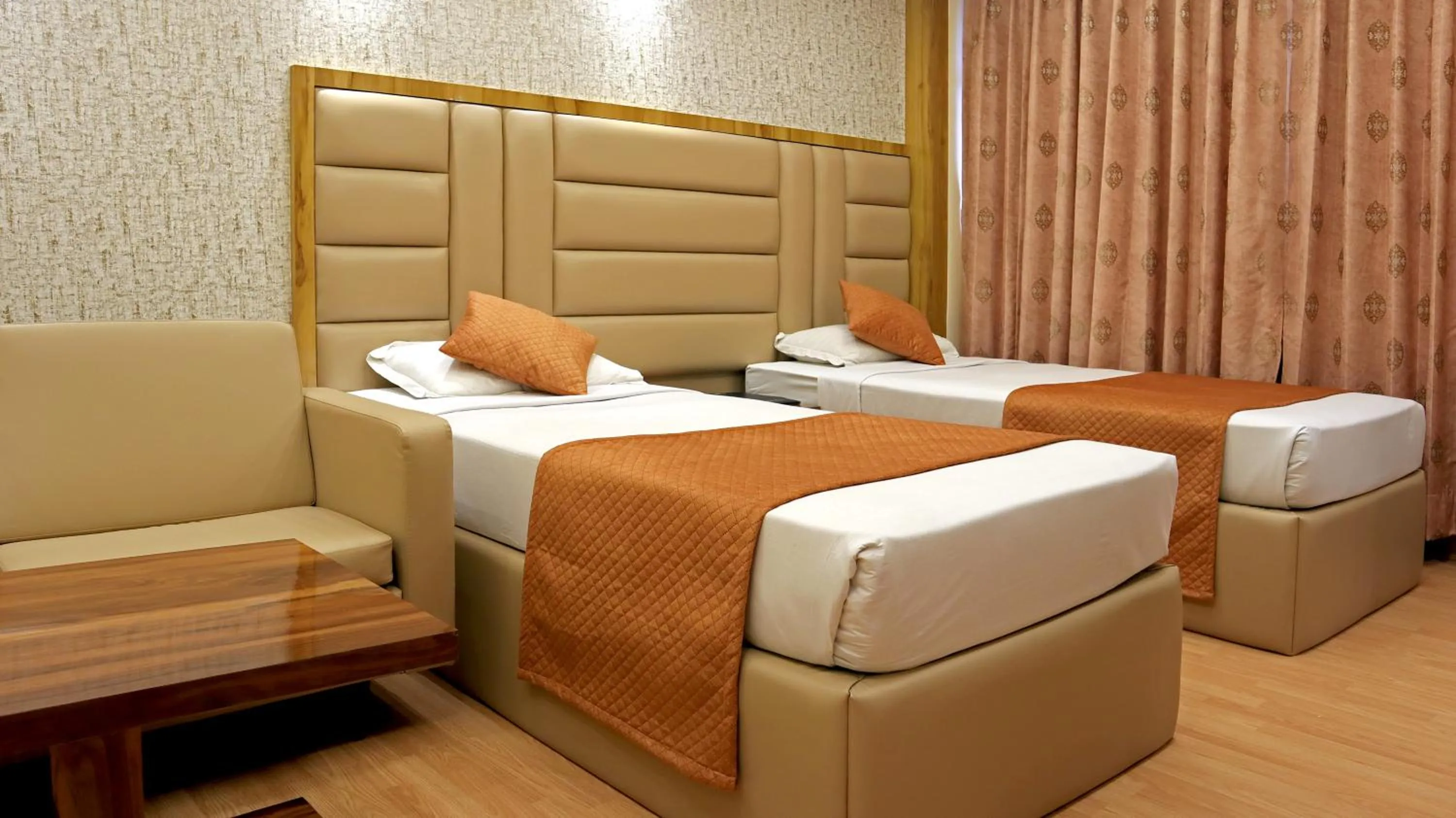 Bed in Hotel Executive Tower