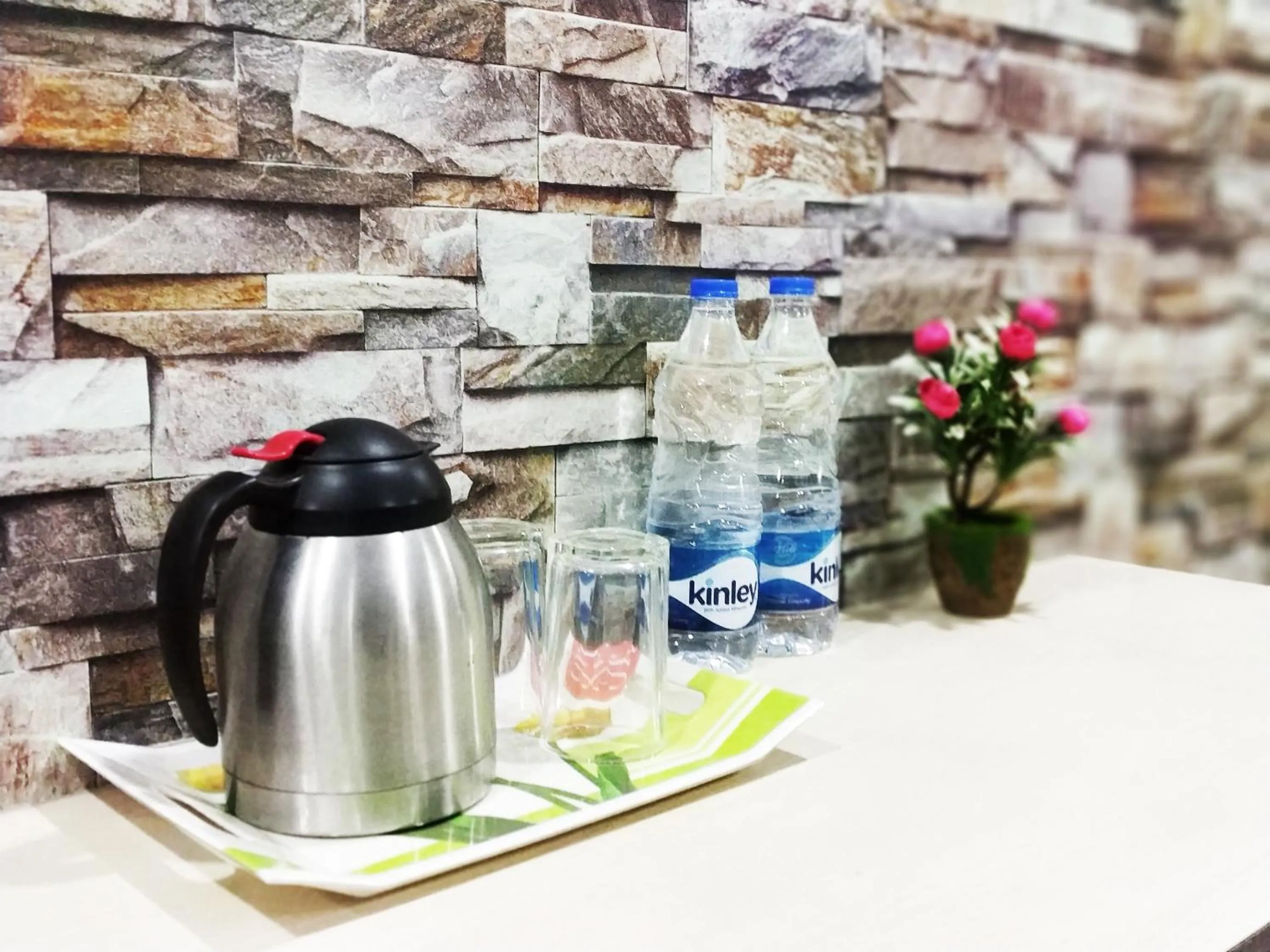 Coffee/tea facilities in Hotel Executive Tower