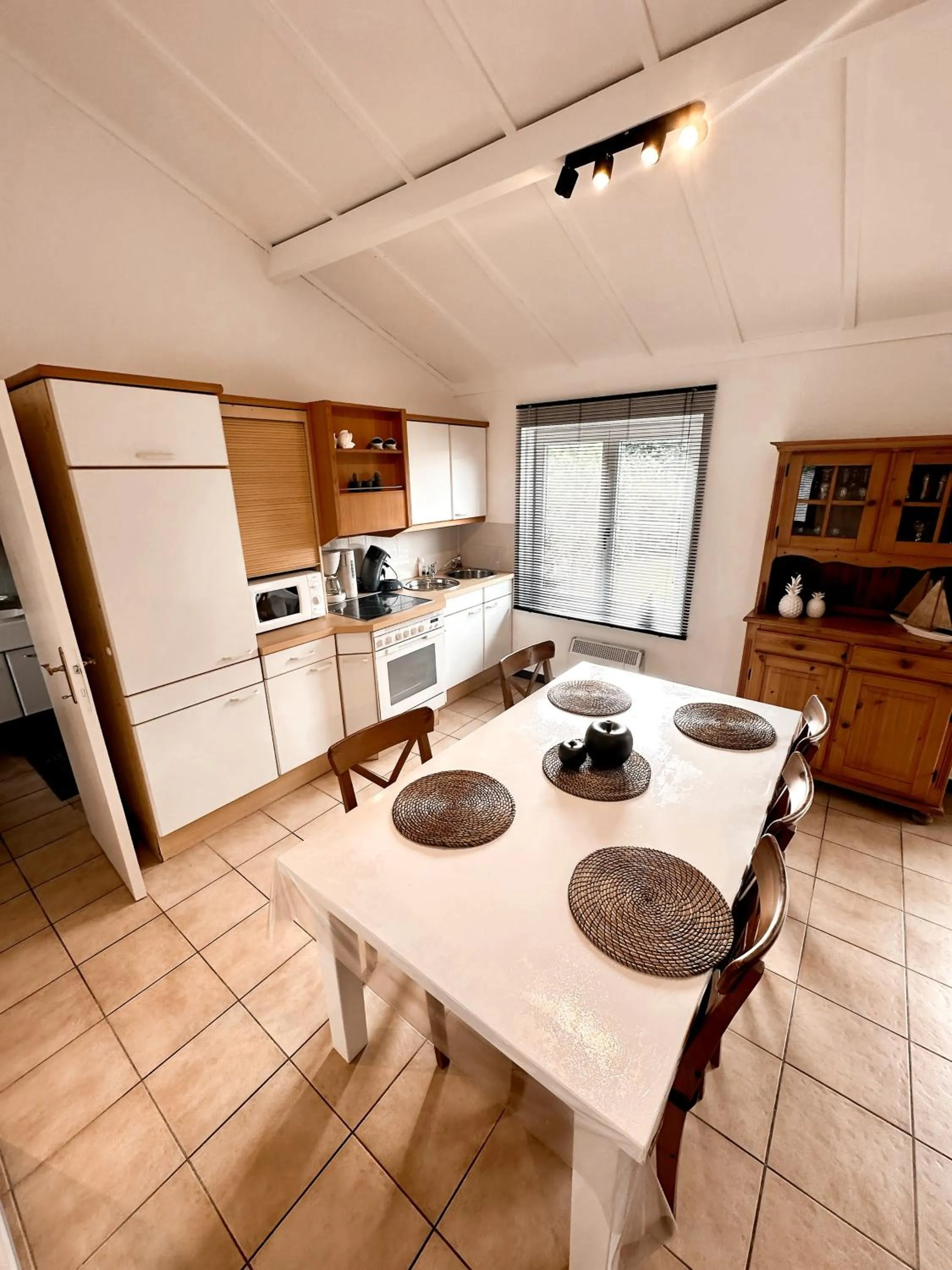 kitchen in Zeepark Zeewind