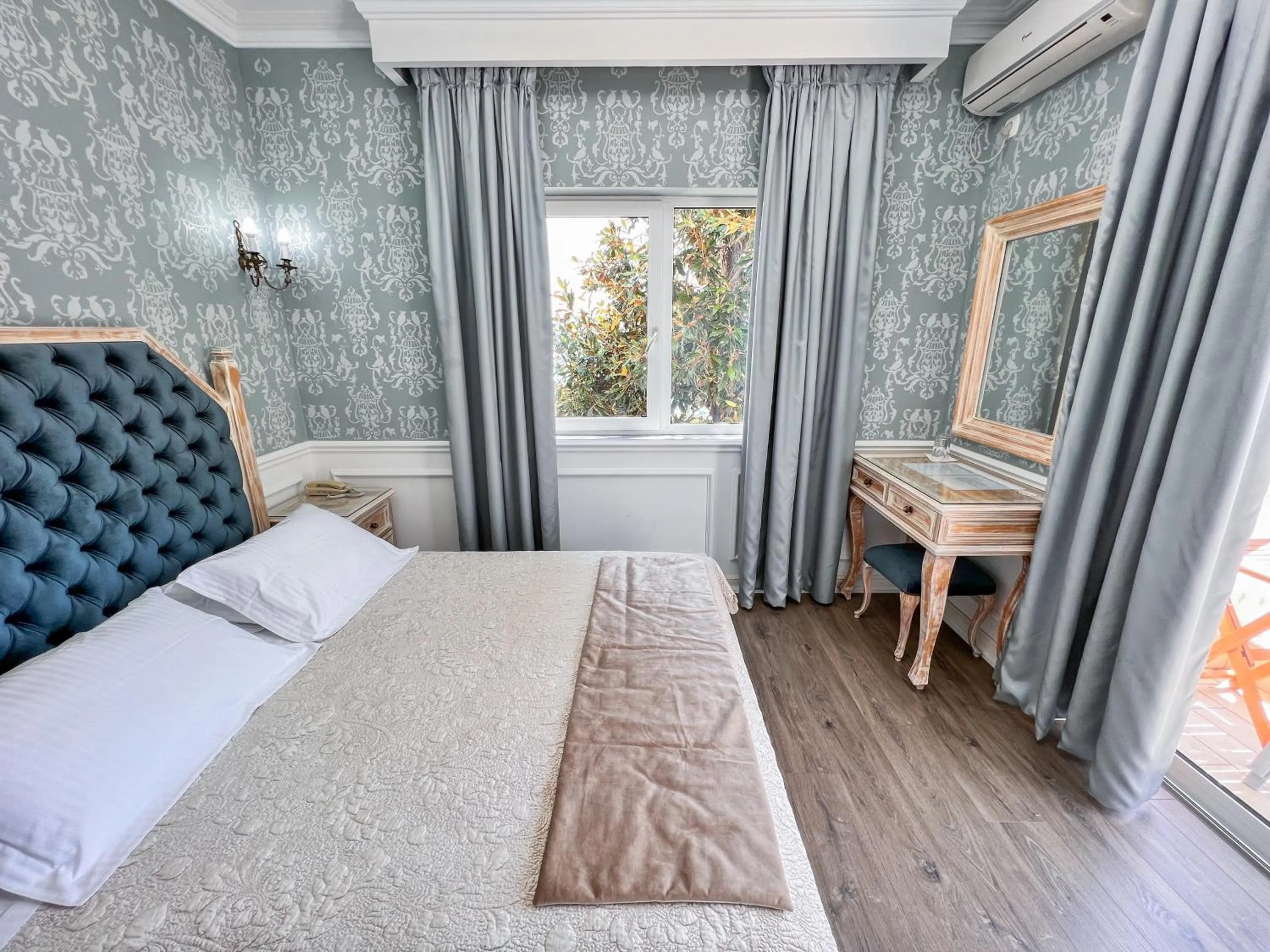 Bed in Porto Eda Hotel