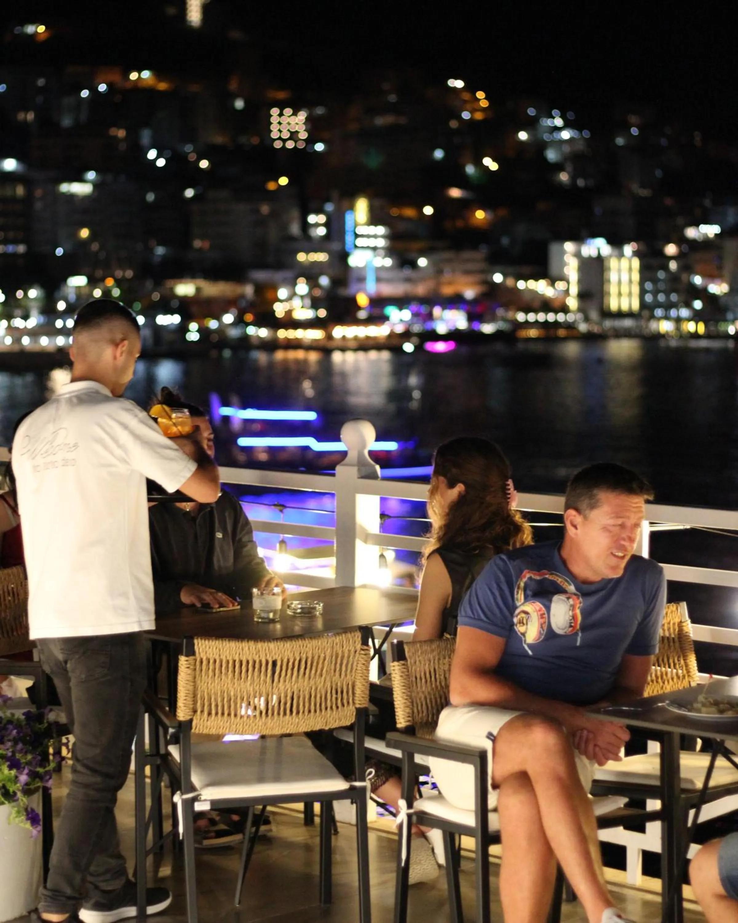 Restaurant/places to eat in Porto Eda Hotel