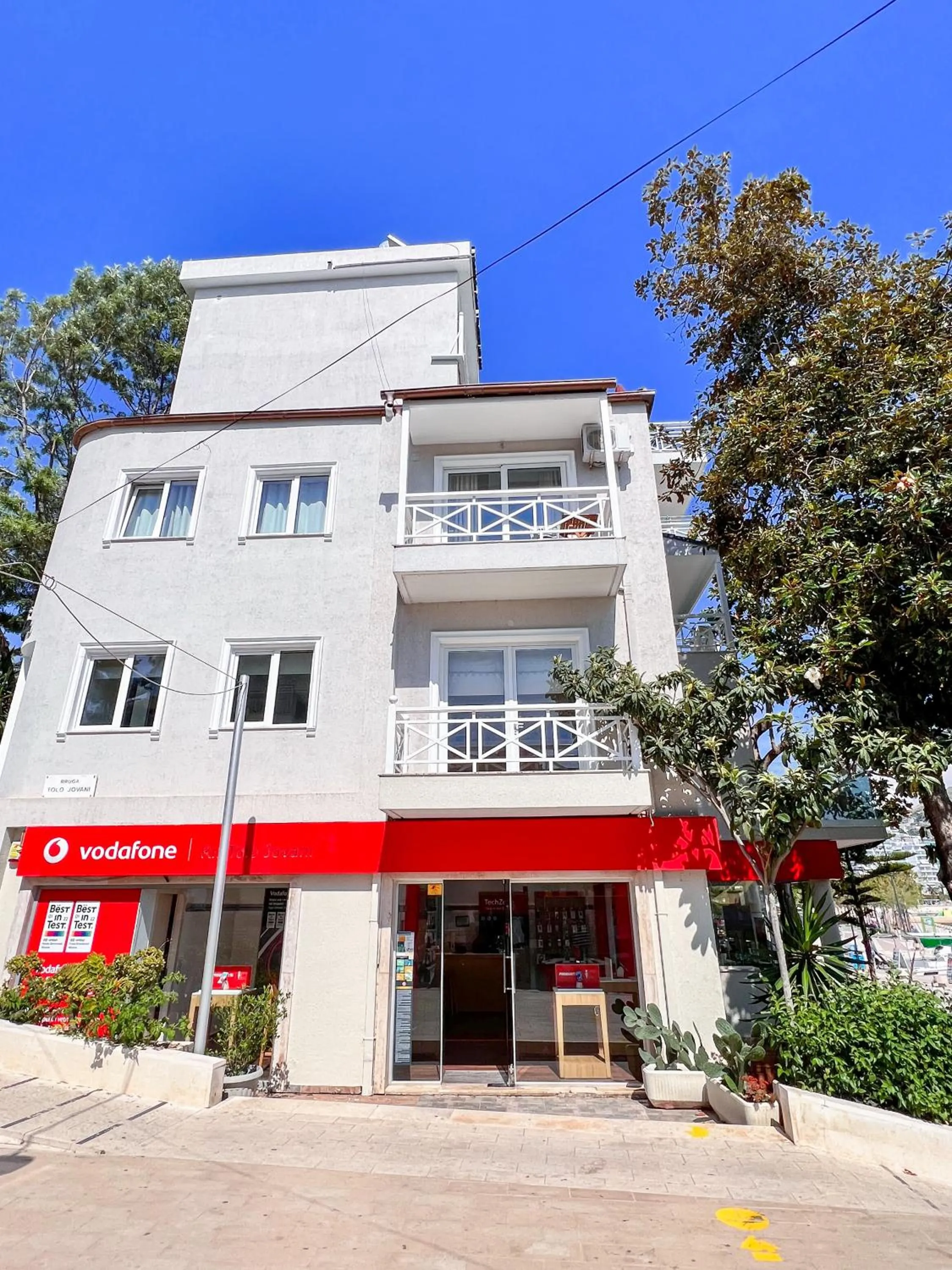 Property building in Porto Eda Hotel