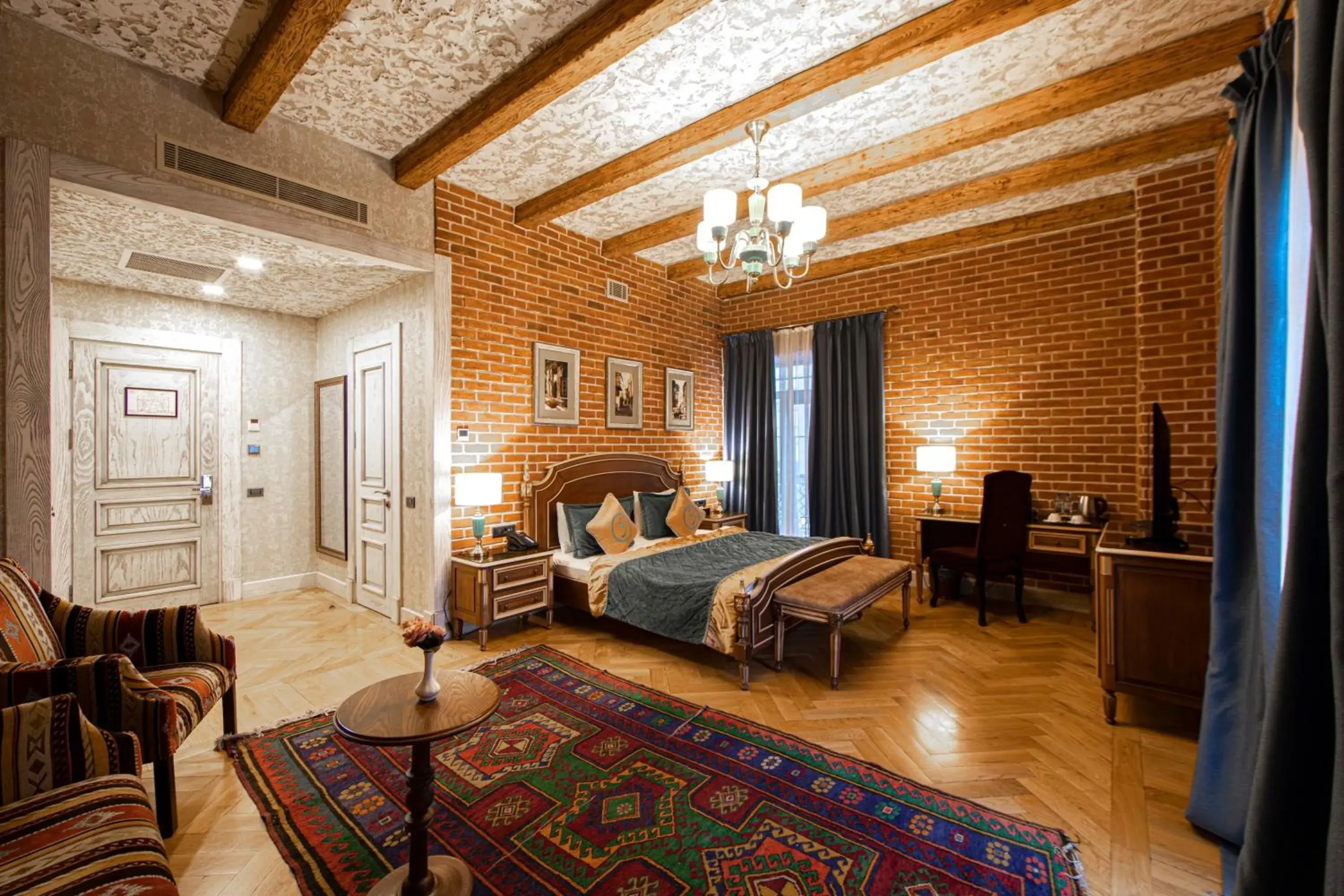 Photo of the whole room, Bed in Sapphire Bayil Hotel Photo of the whole room, Bed in Sapphire Bayil Hotel