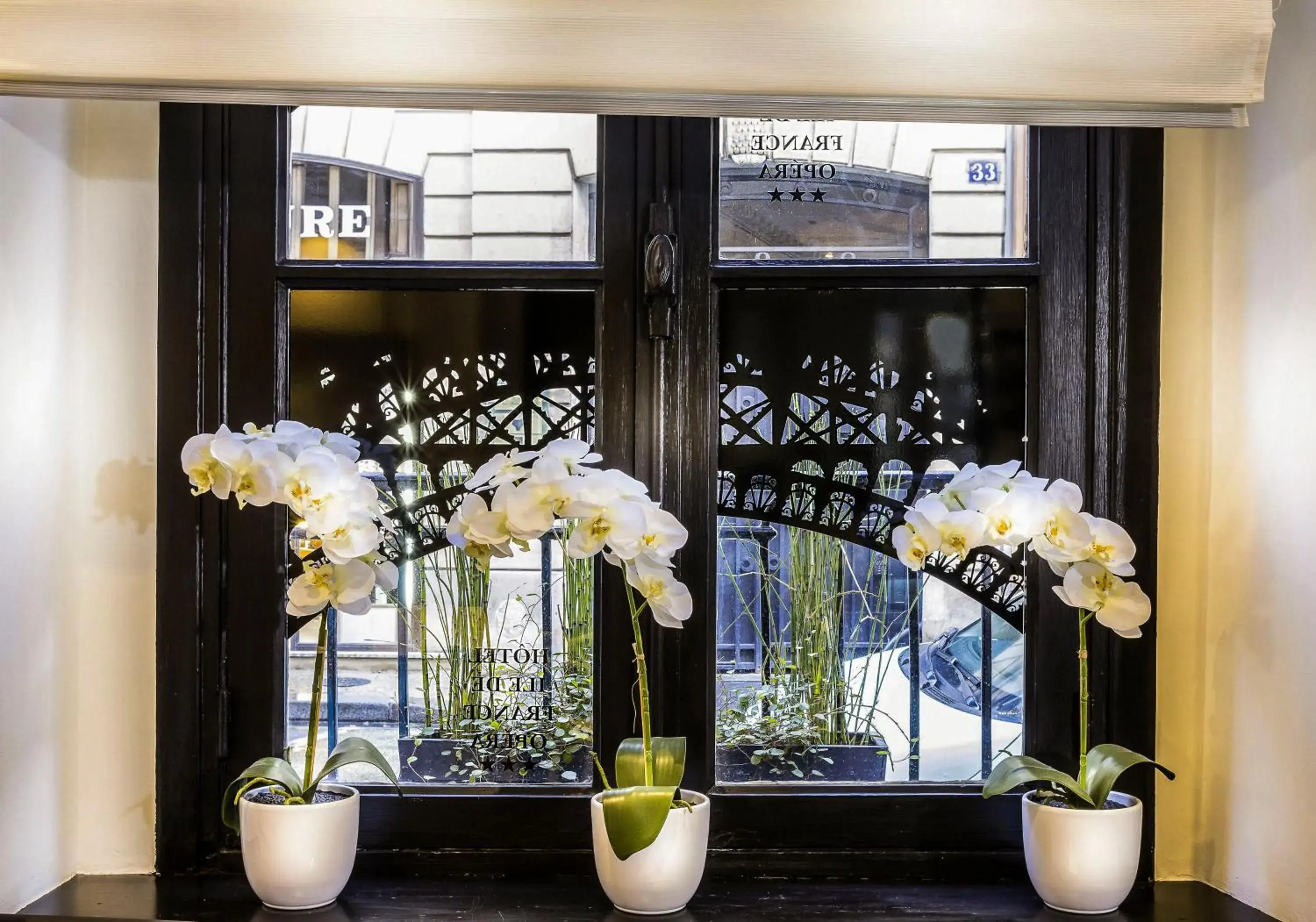 Lobby or reception in Hotel Ile de France Opéra Lobby or reception in Hotel Ile de France Opéra