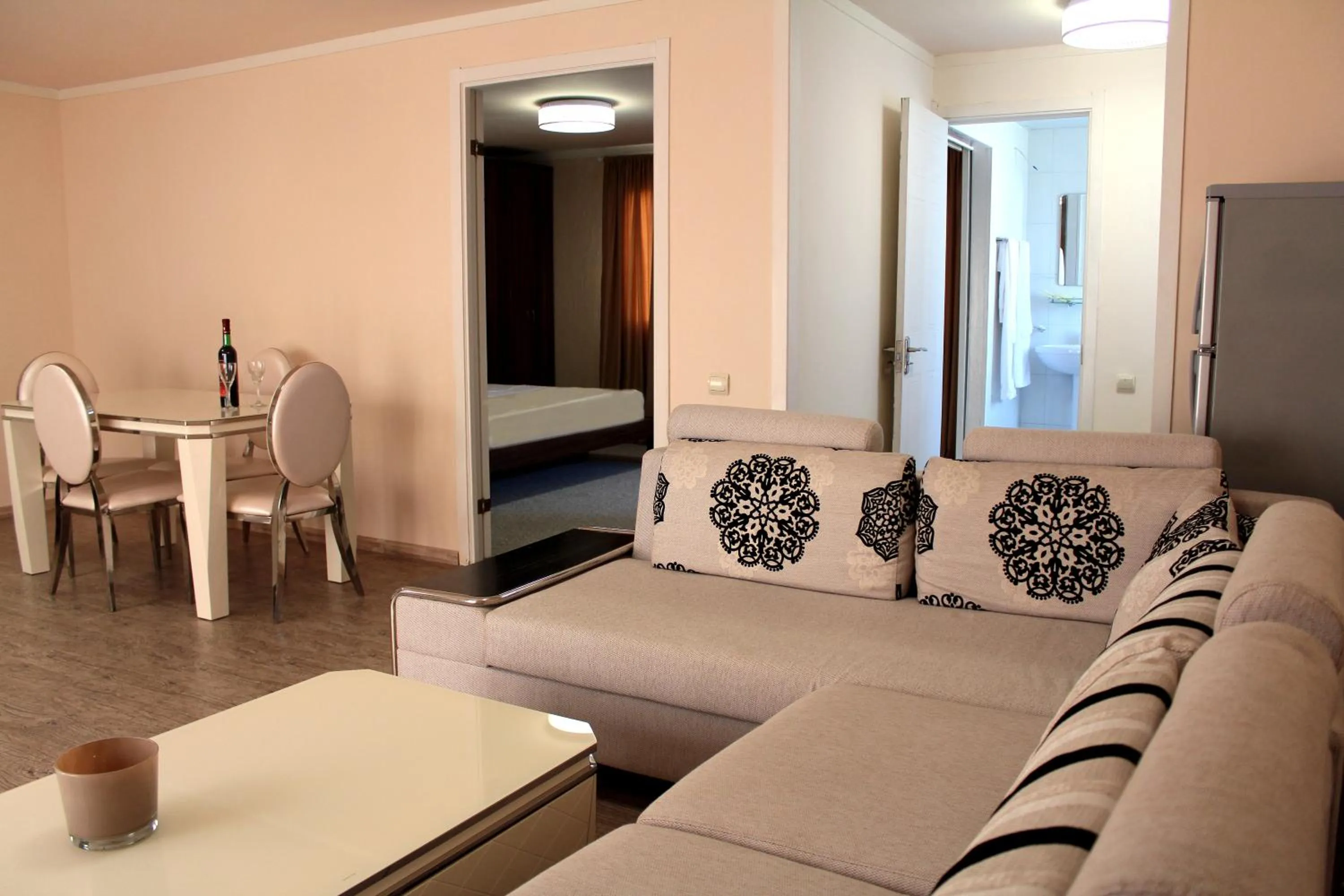 Photo of the whole room in Cross Resort Hotel