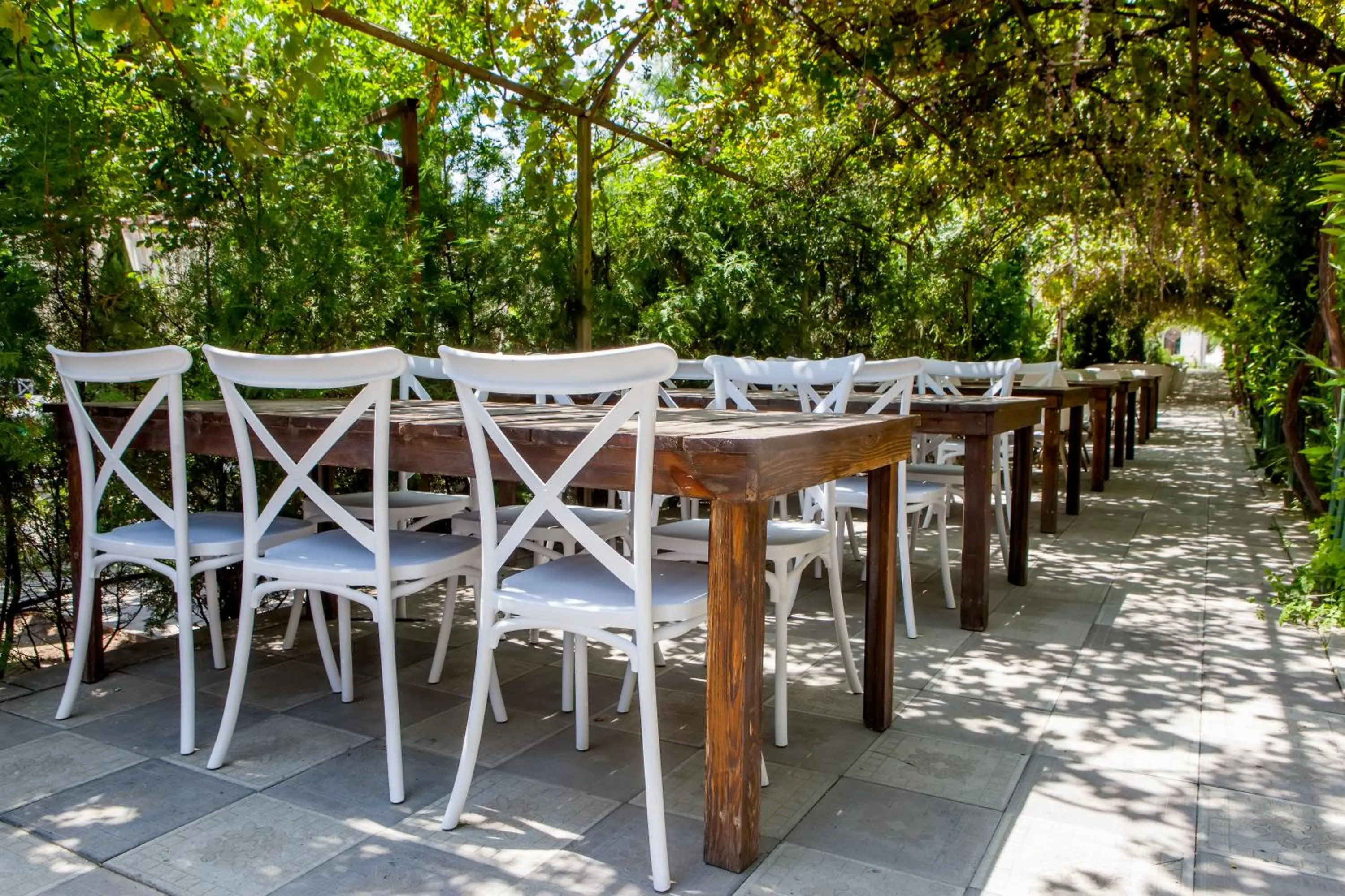 Restaurant/places to eat in Cross Resort Hotel