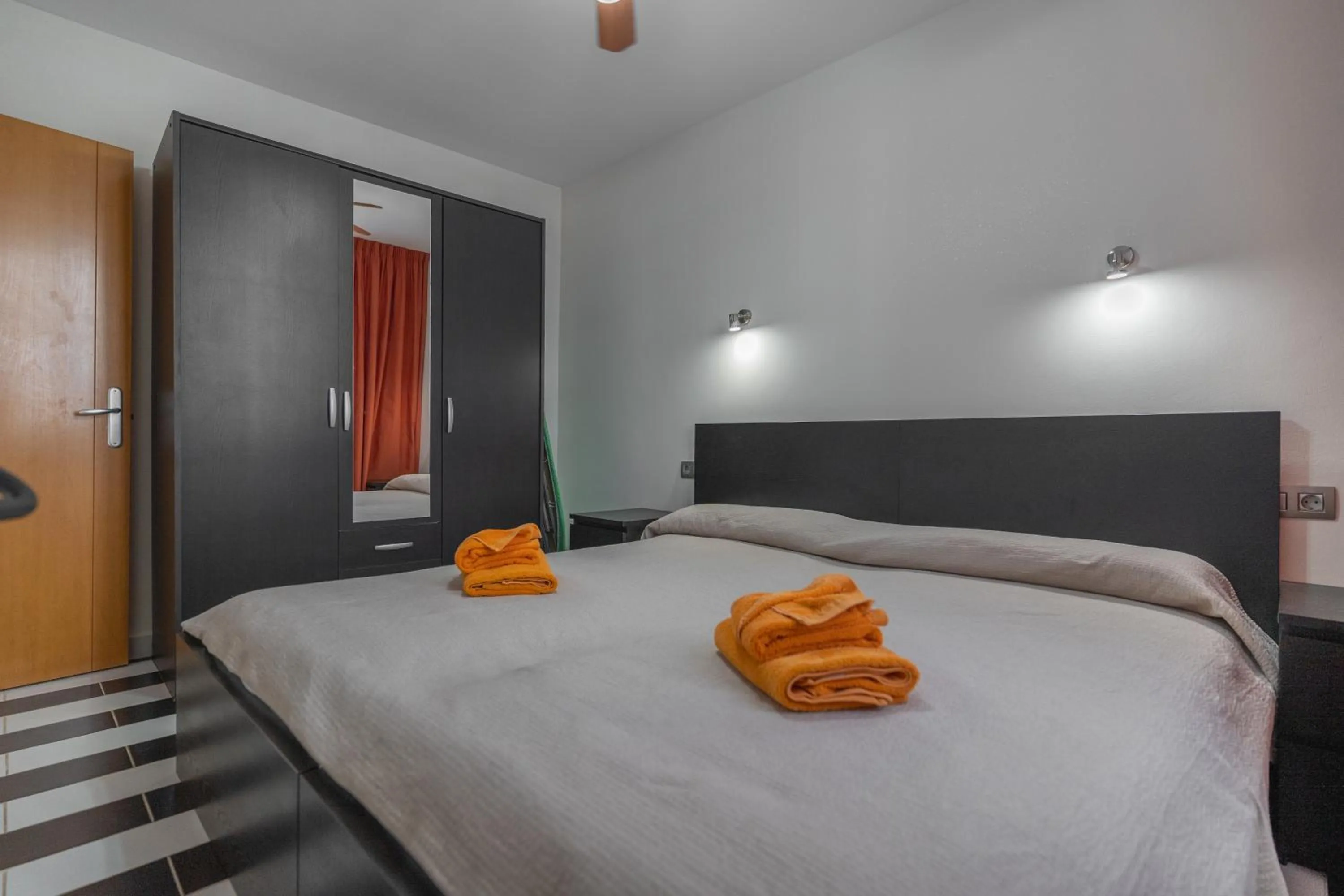 Bedroom, Bed in Optimist Tenerife