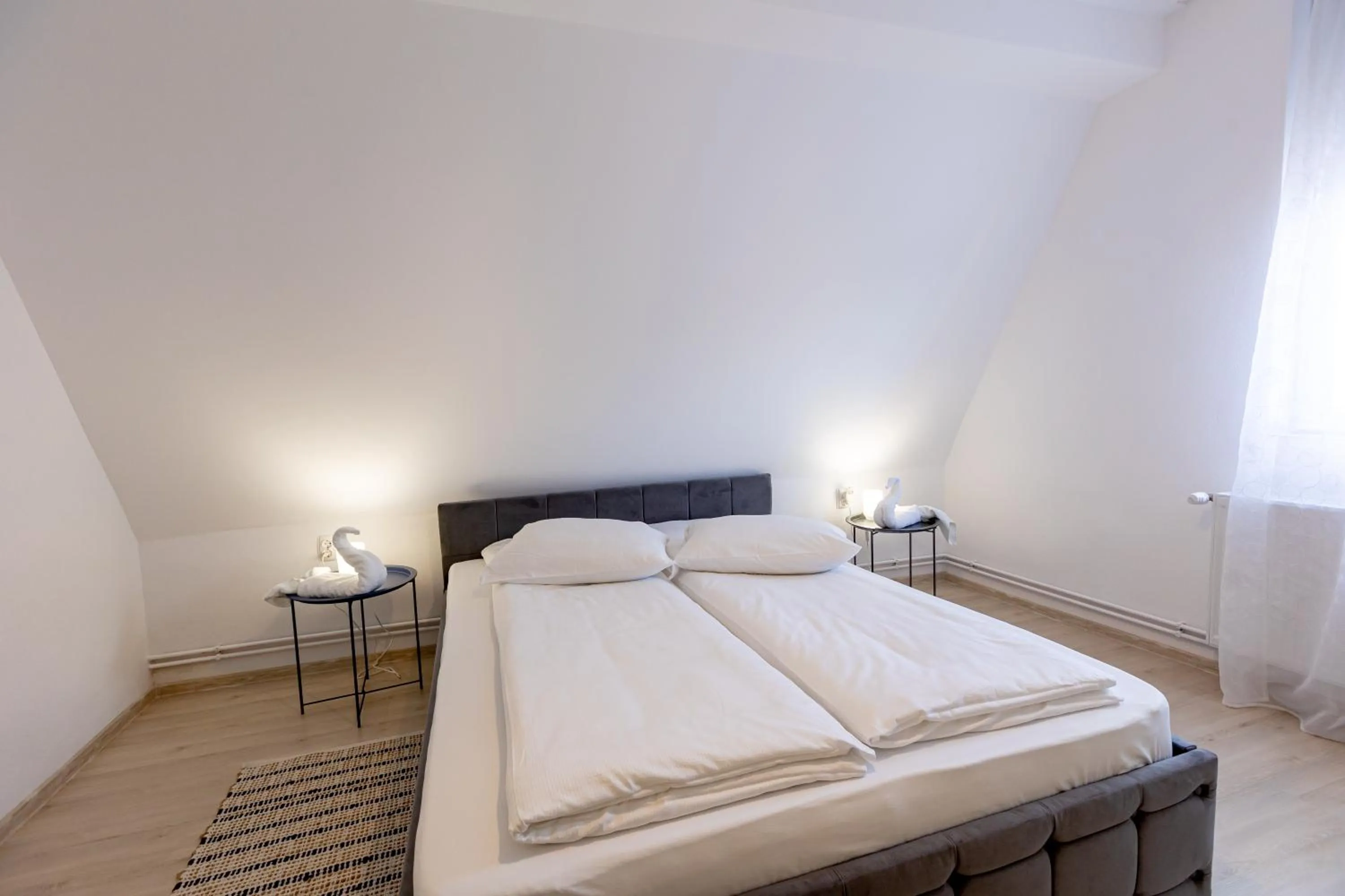 Bedroom, Bed in Pensiunea Joker