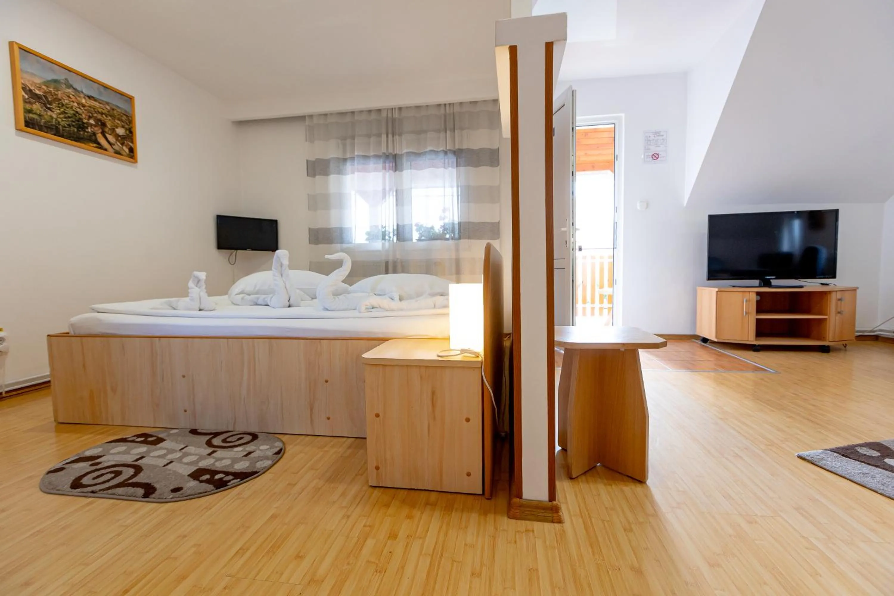 Bedroom, Bed in Pensiunea Joker