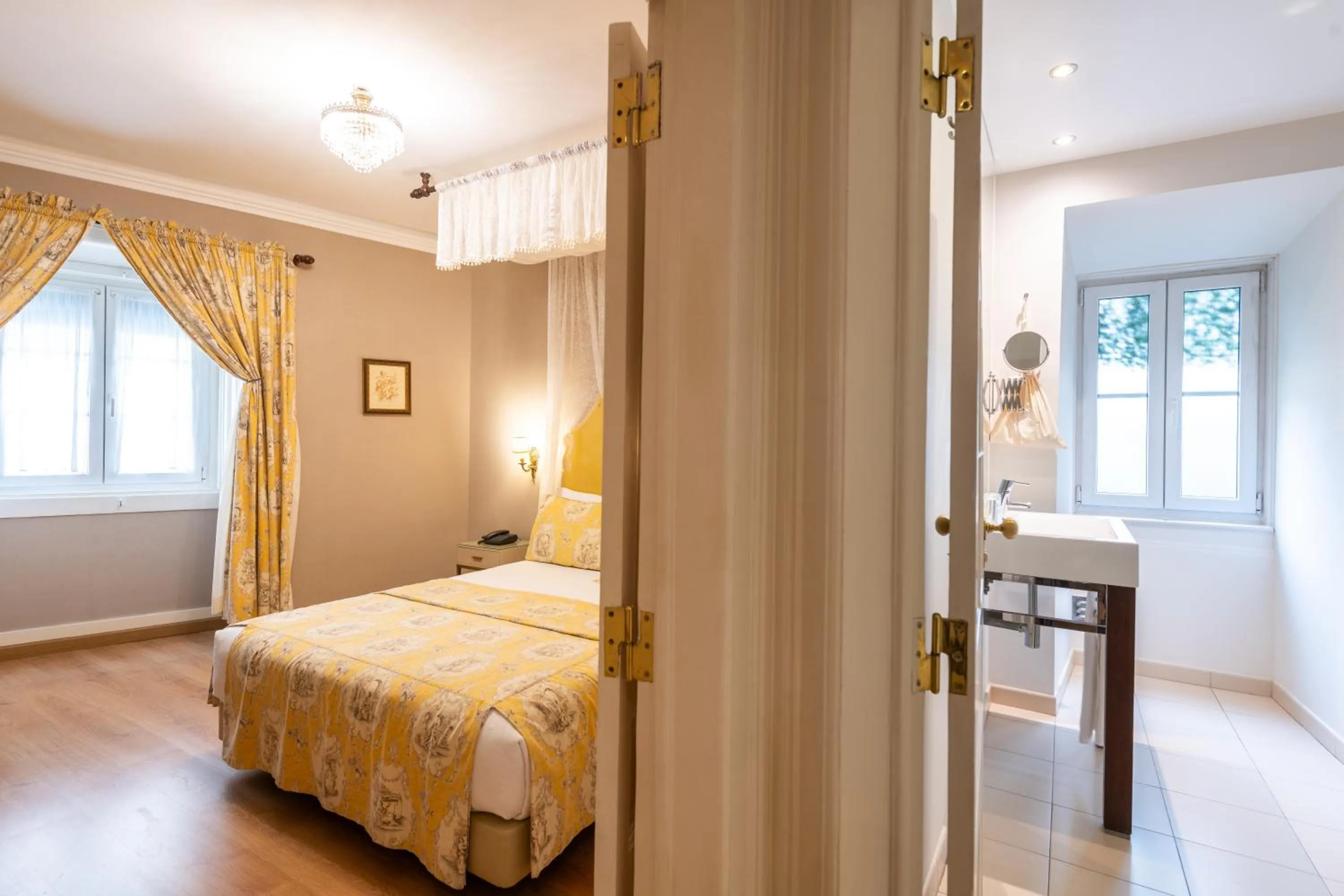 Bedroom, Bed in Casa de Sao Mamede Hotel