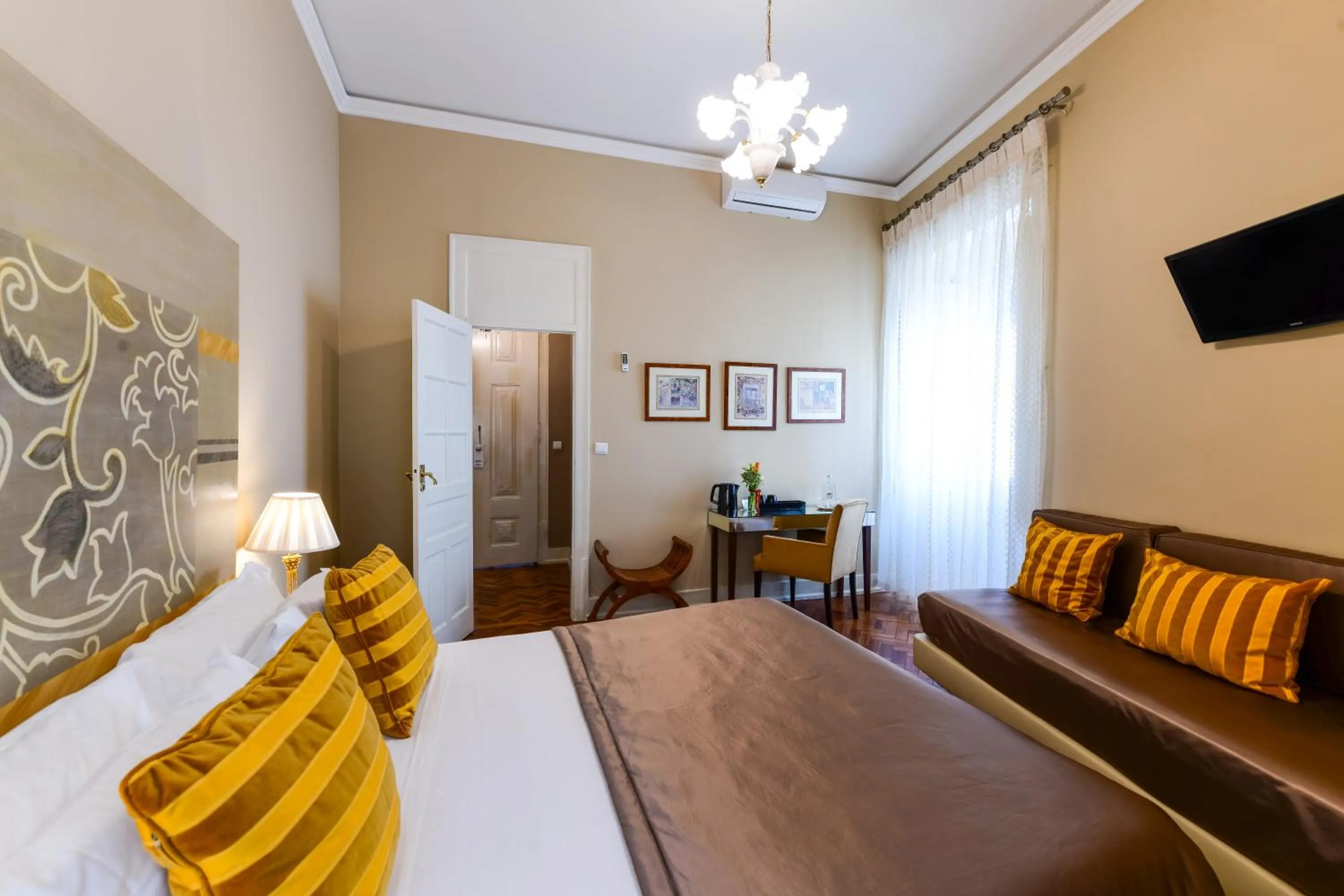 Bedroom, Bed in Casa de Sao Mamede Hotel