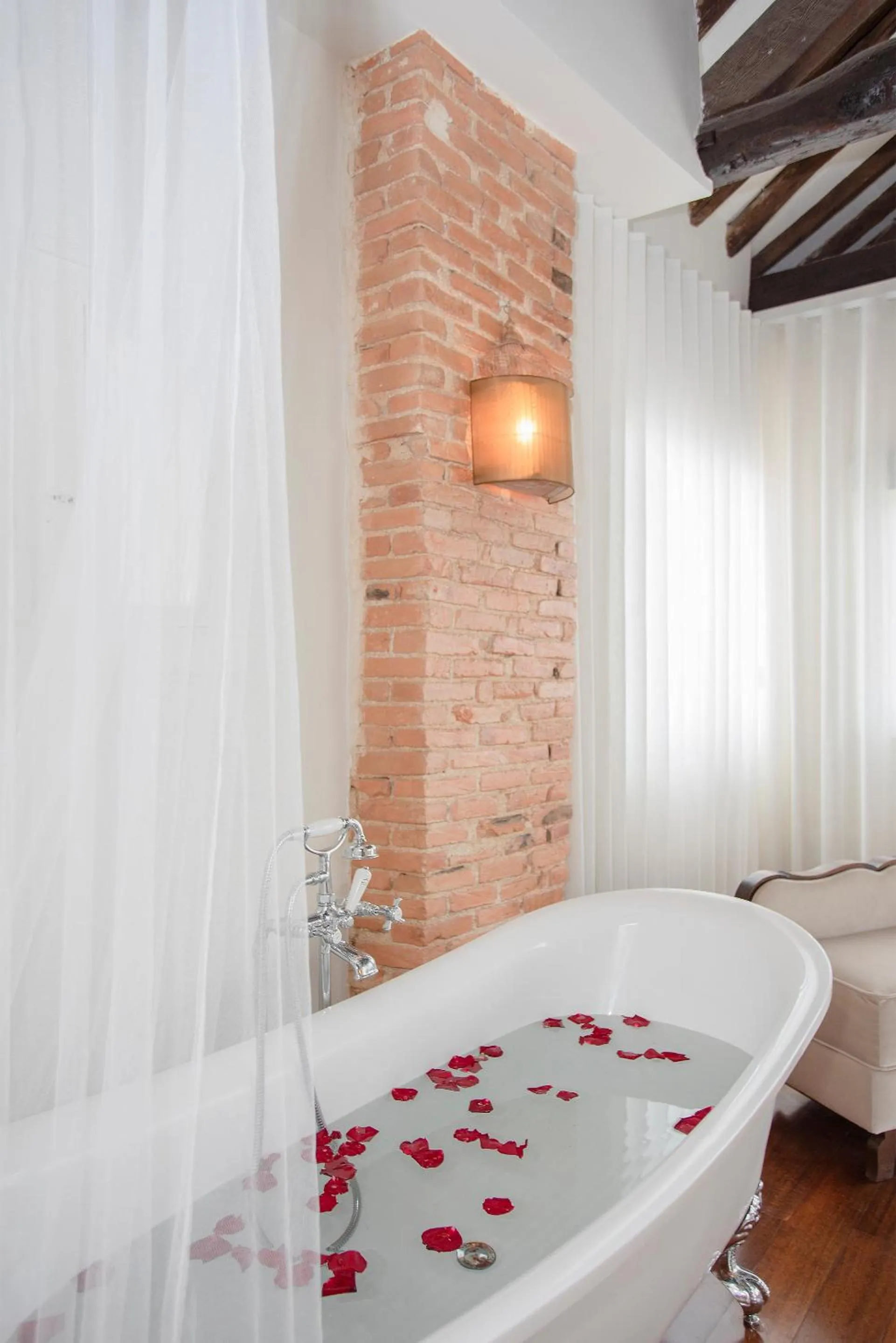 Bed in Palace Museum & National Monument - Espaço Palmeiras