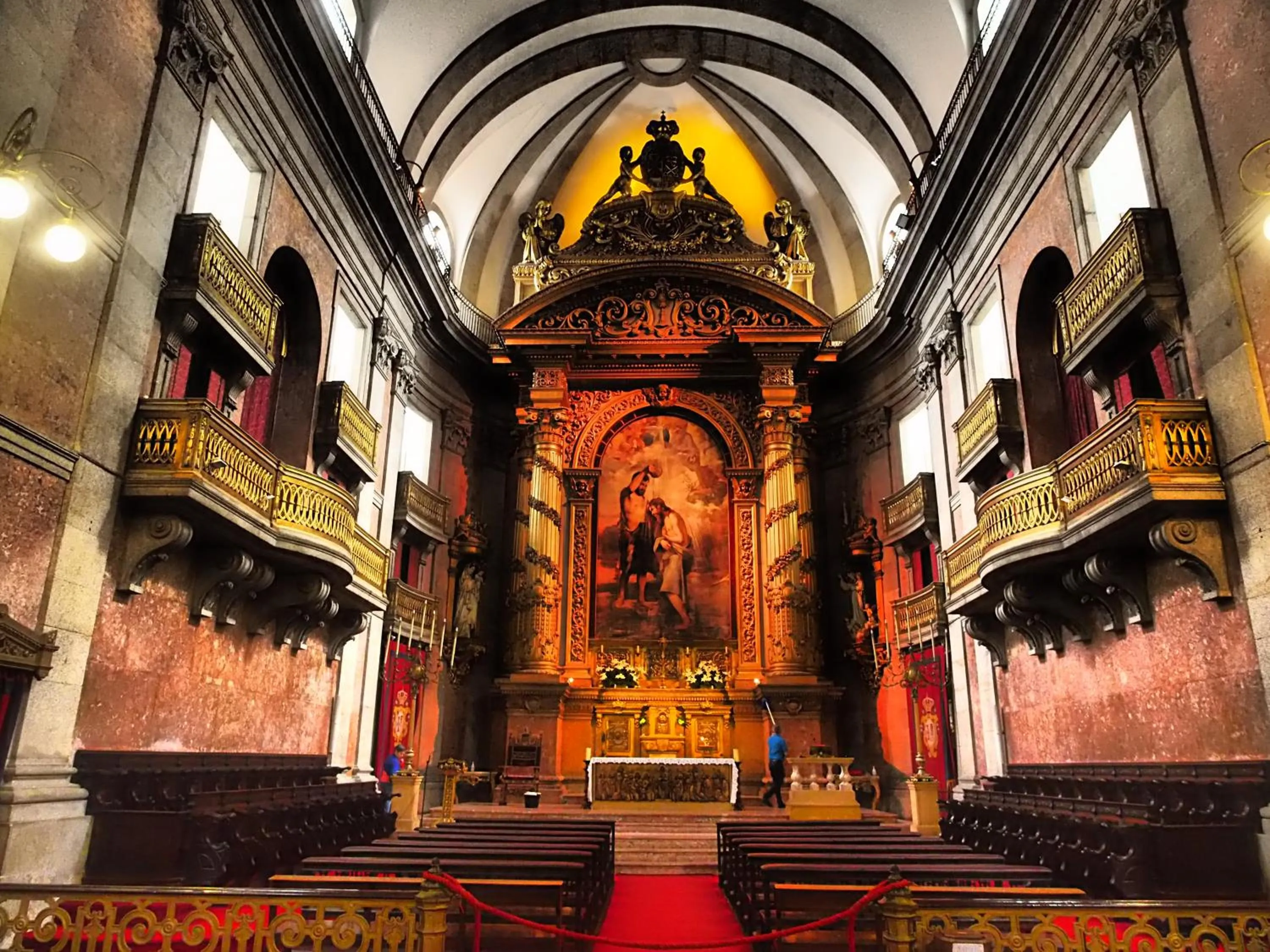 Nearby landmark in Palace Museum & National Monument - Espaço Palmeiras