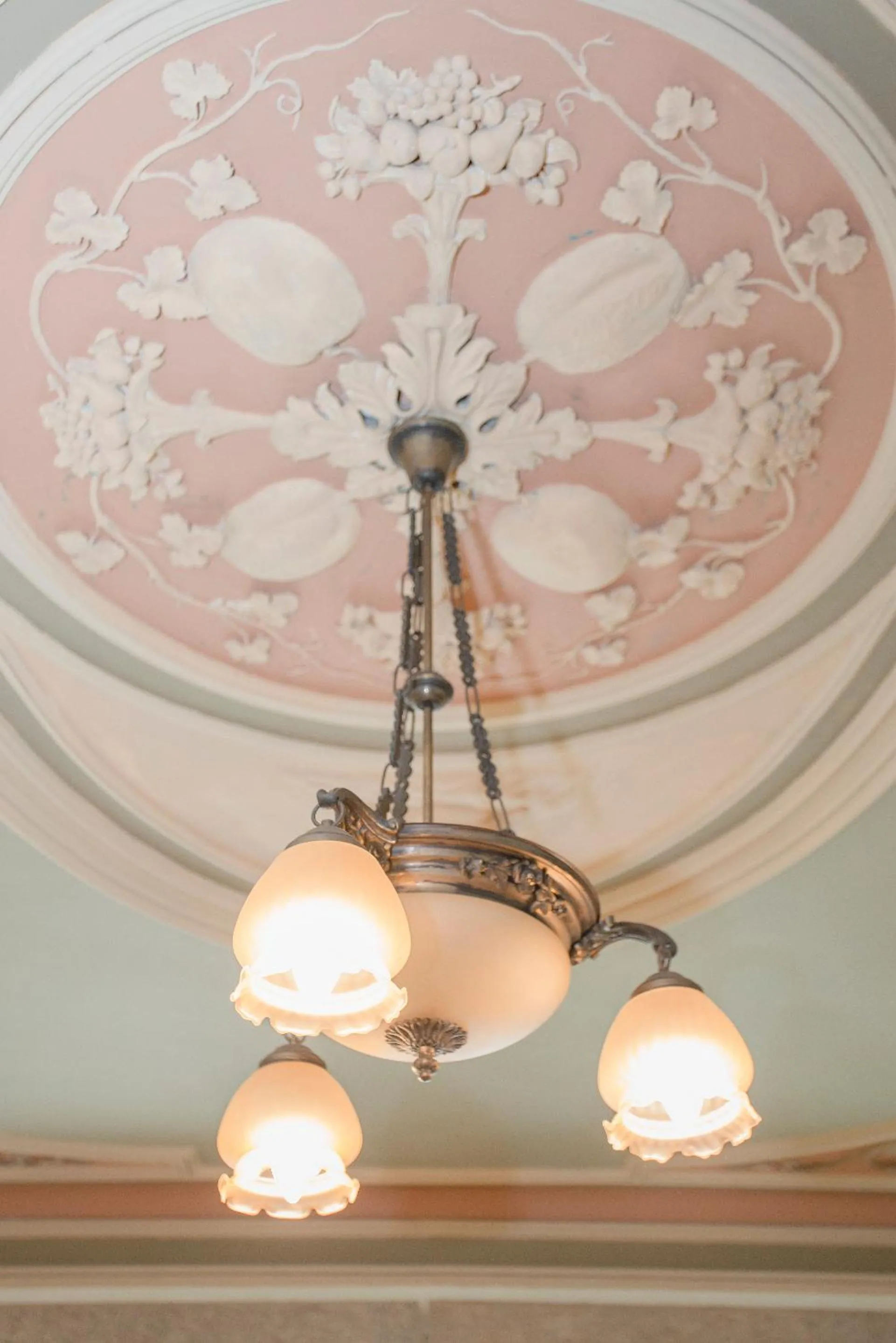Decorative detail in Palace Museum & National Monument - Espaço Palmeiras