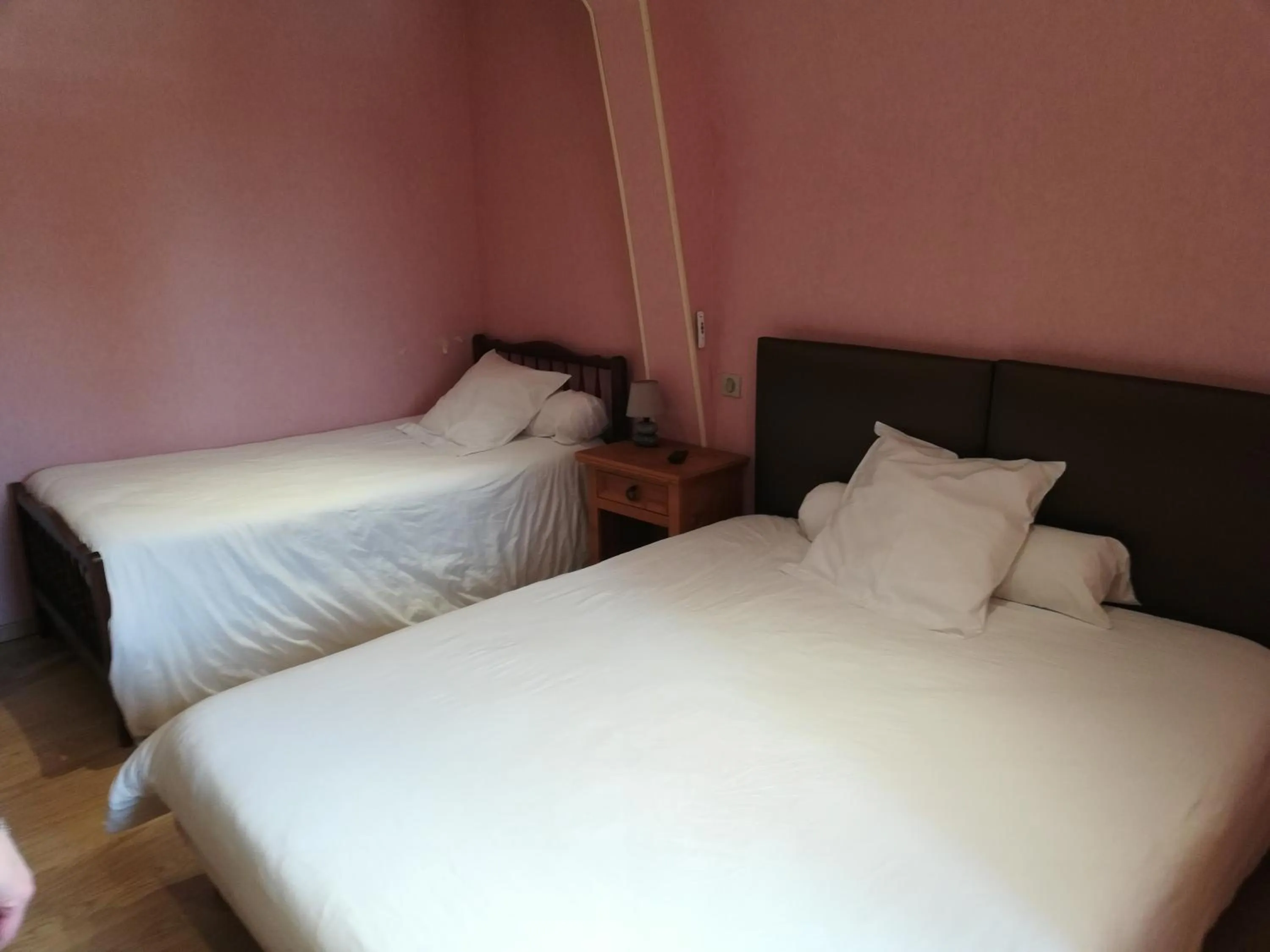 Photo of the whole room, Bed in Hôtel de la Poste Chez Cécile