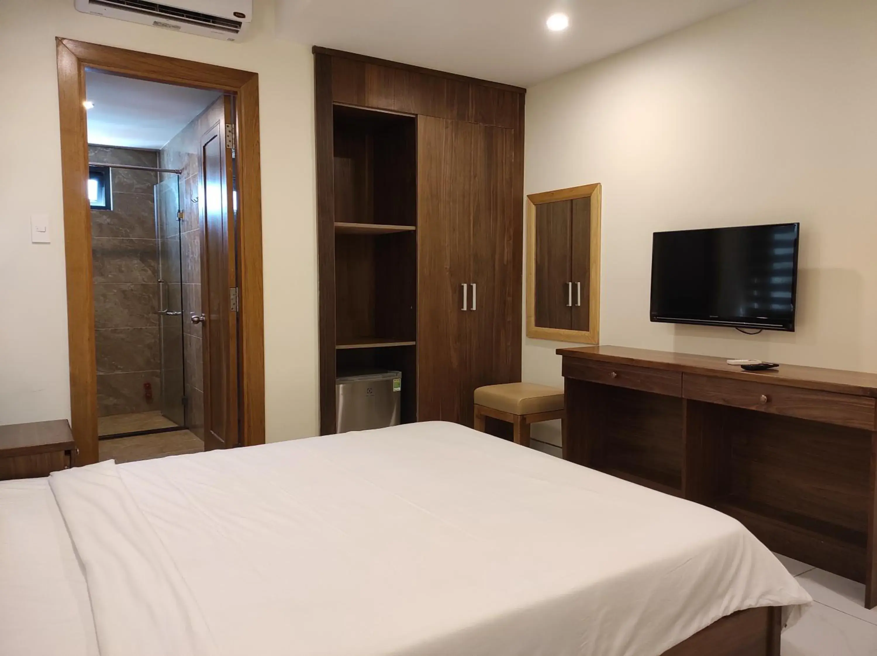 Standard Double Room in HỒNG HẢI 2 HOTEL Standard Double Room in HỒNG HẢI 2 HOTEL