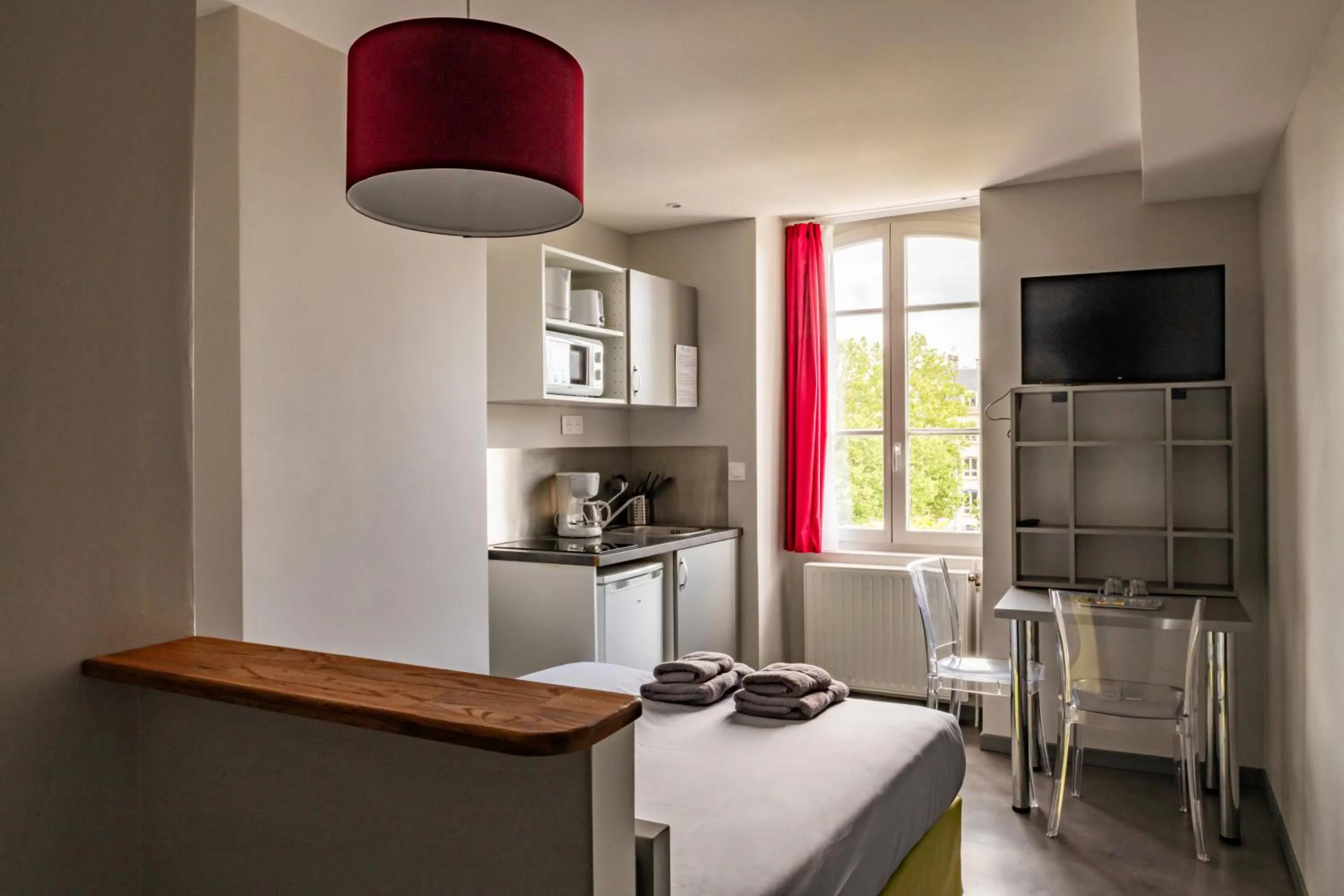 Bed in Smart Appart Caen République