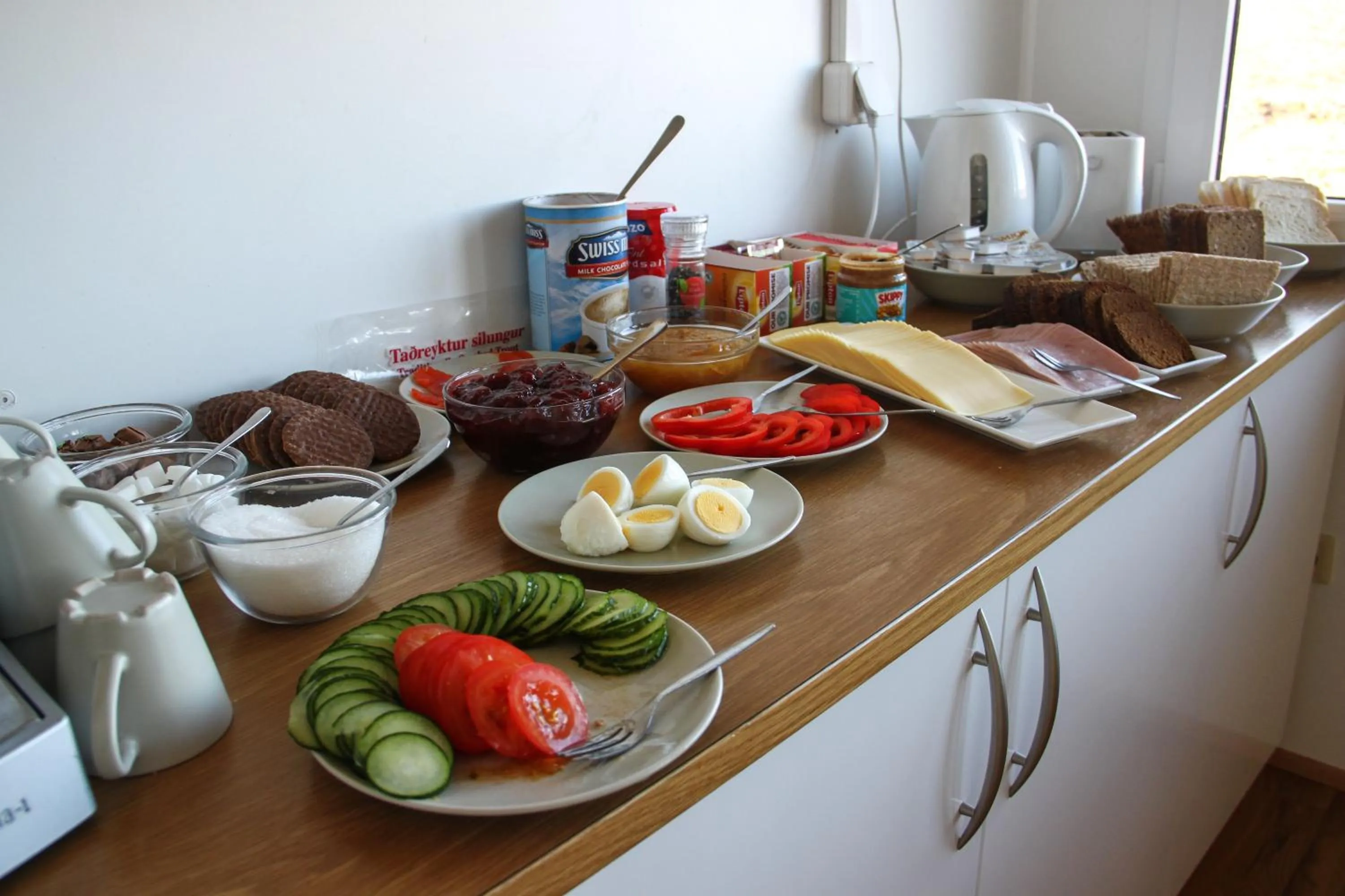 Restaurant/places to eat in Hlid Bed and Breakfast