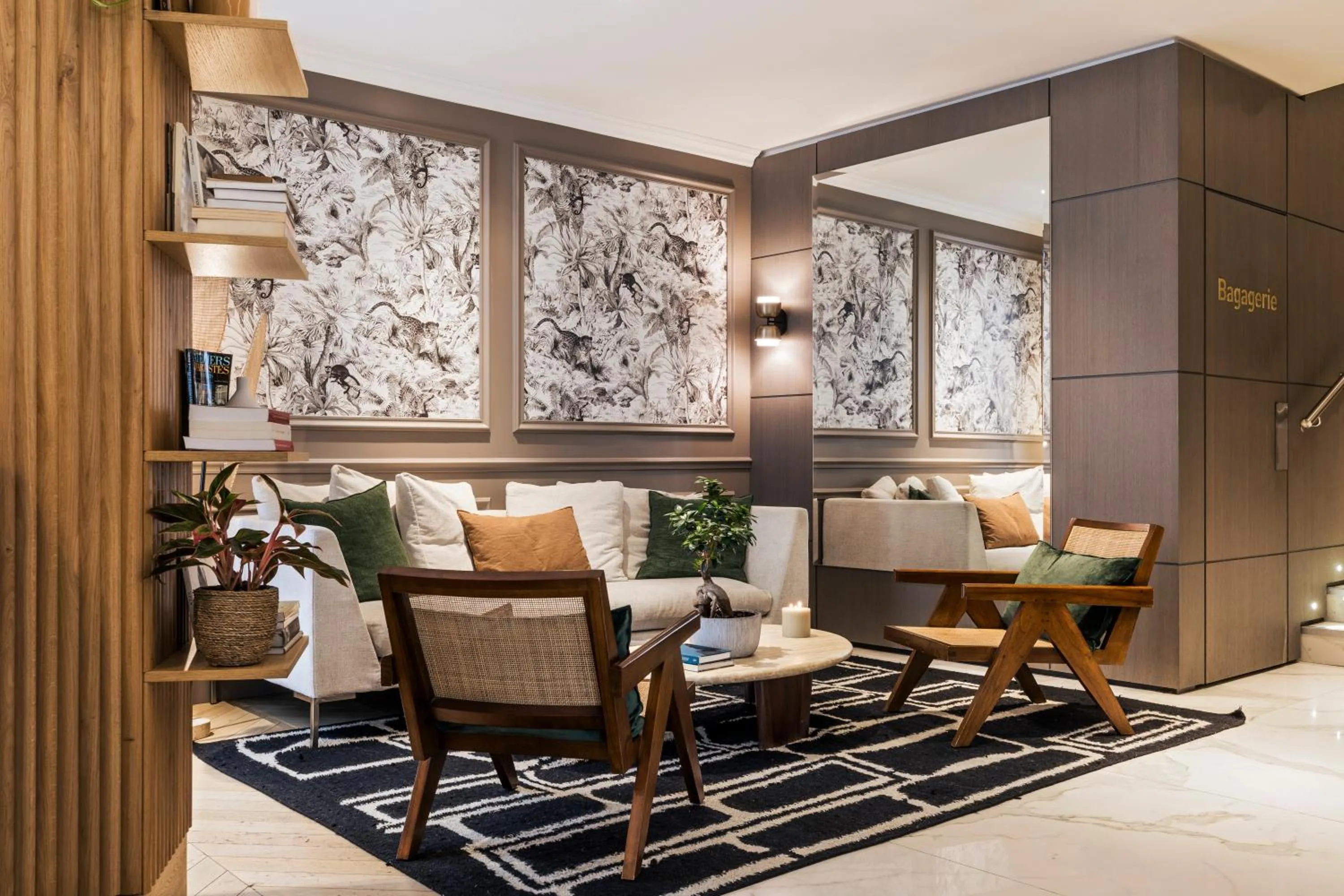 Living room in Hôtel Maison Pigalle