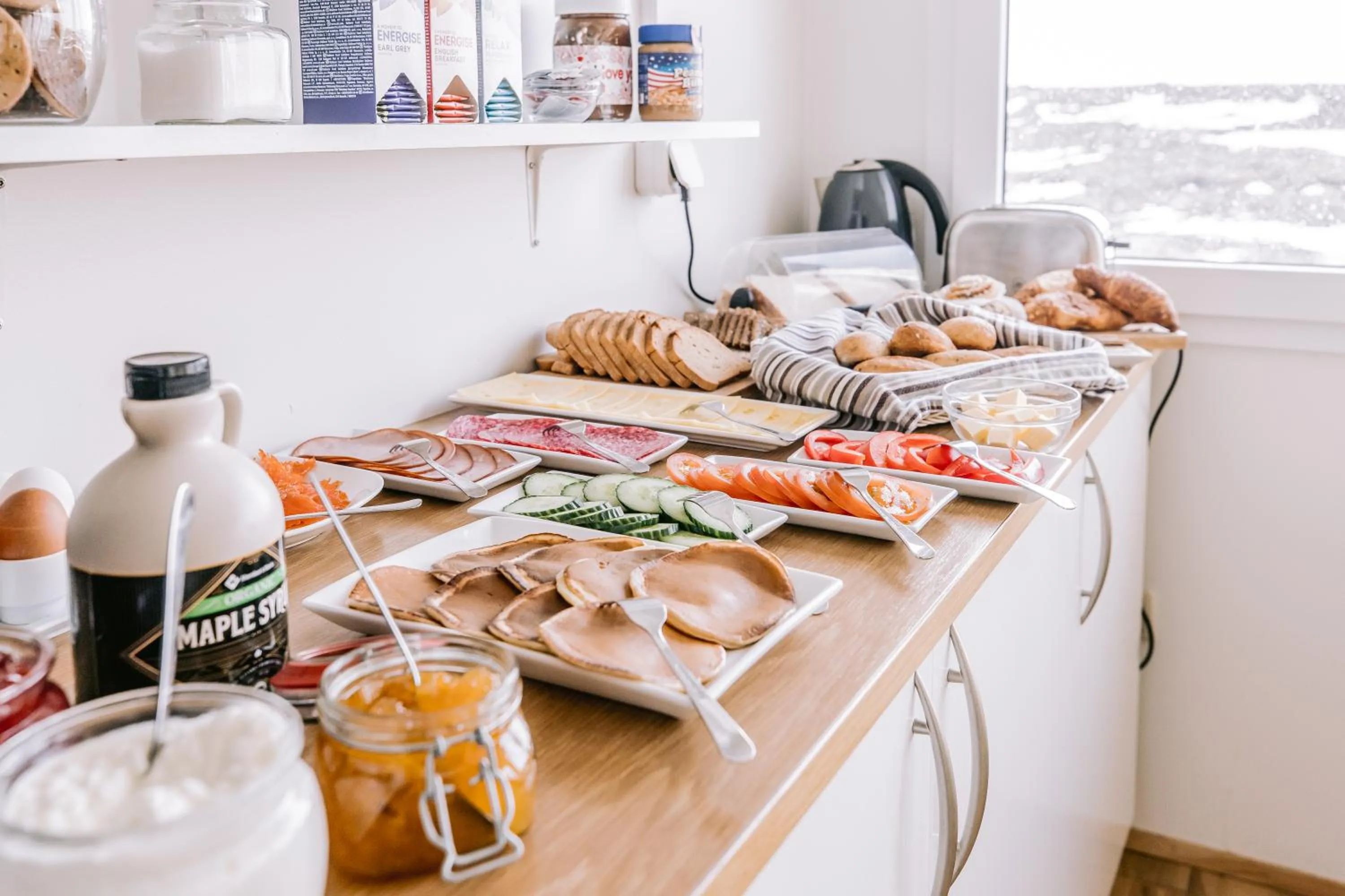 Breakfast in Hlid Cottages