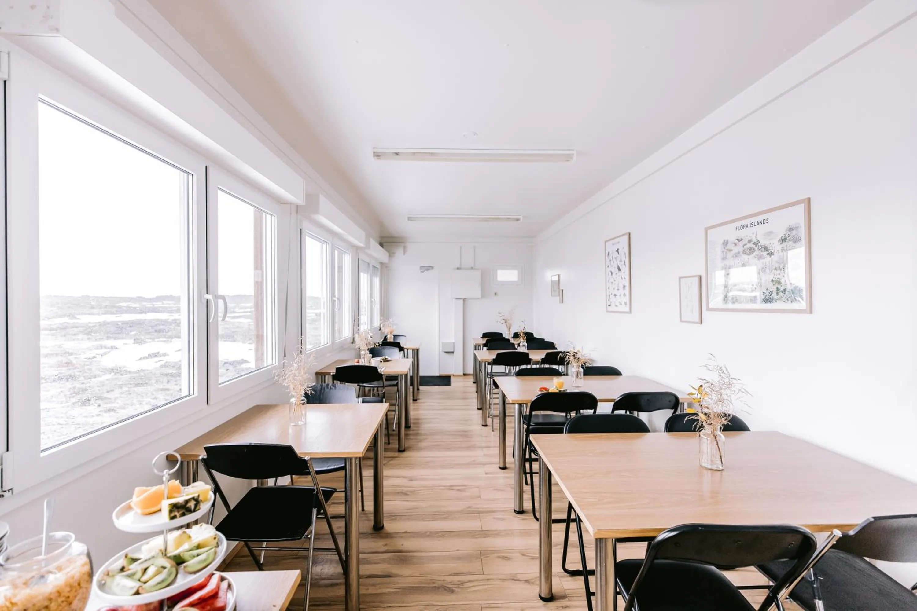 Breakfast in Hlid Cottages