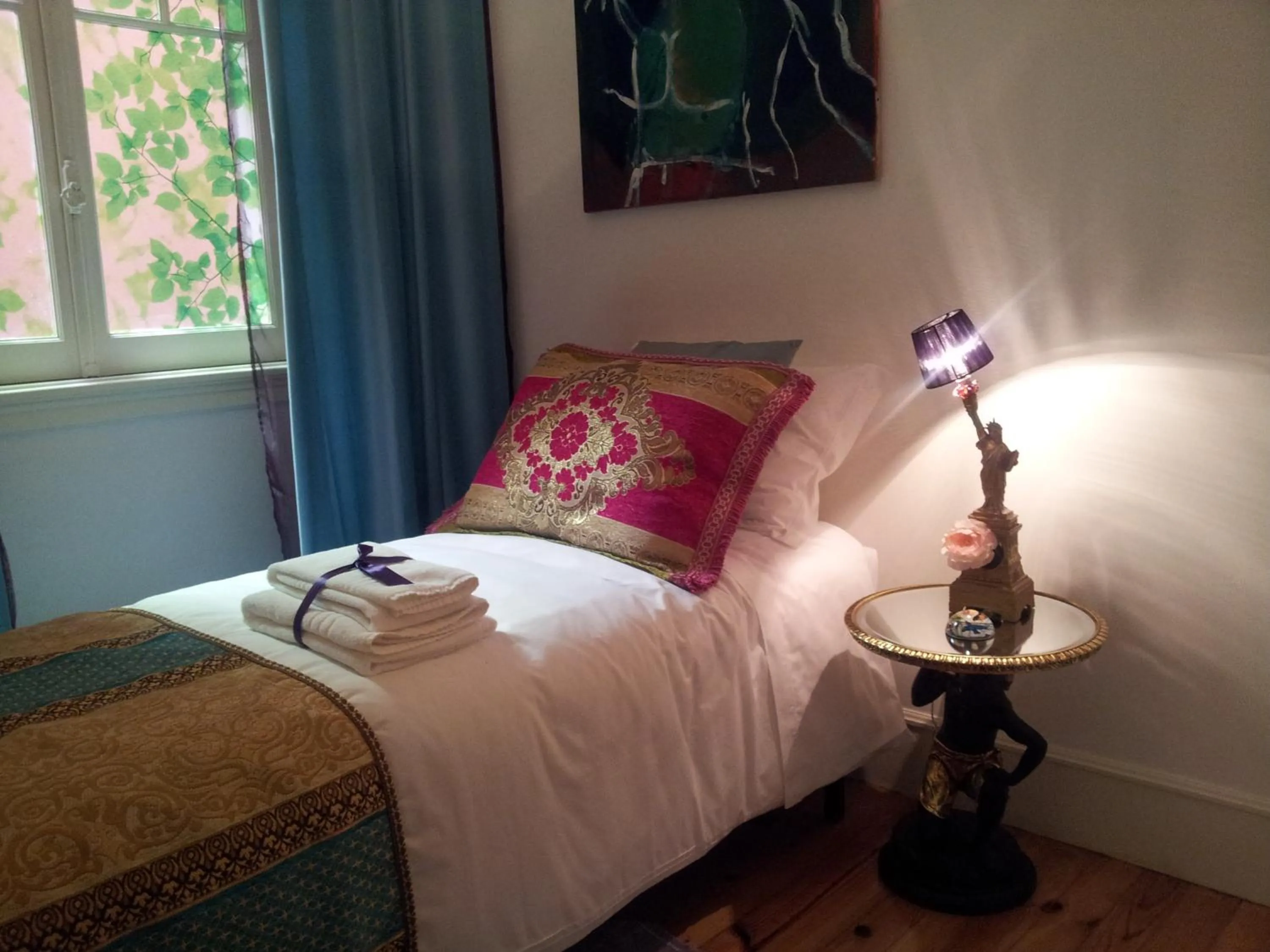 Bedroom, Bed in Whatever Art B&B