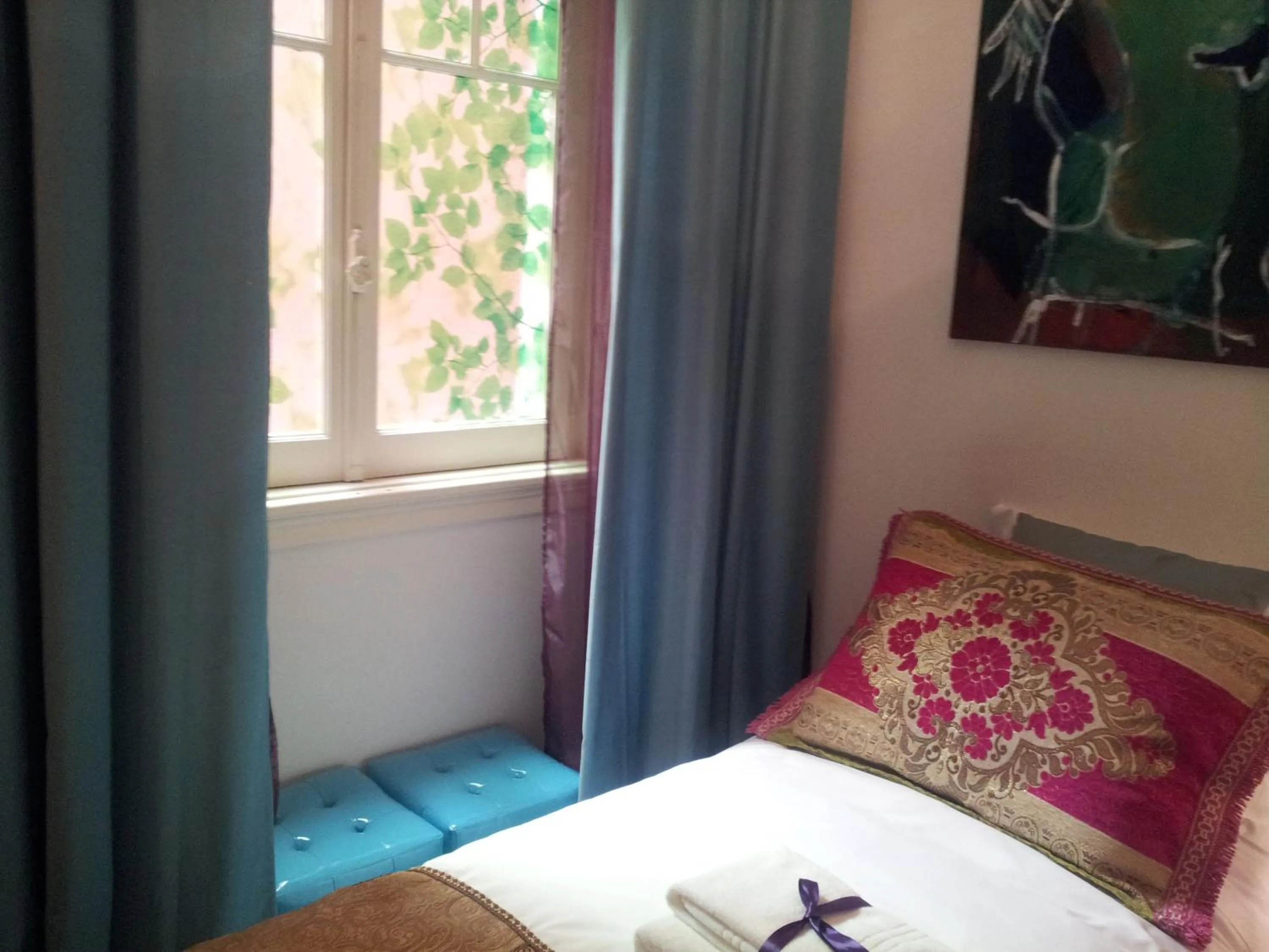 Bedroom, Bed in Whatever Art B&B