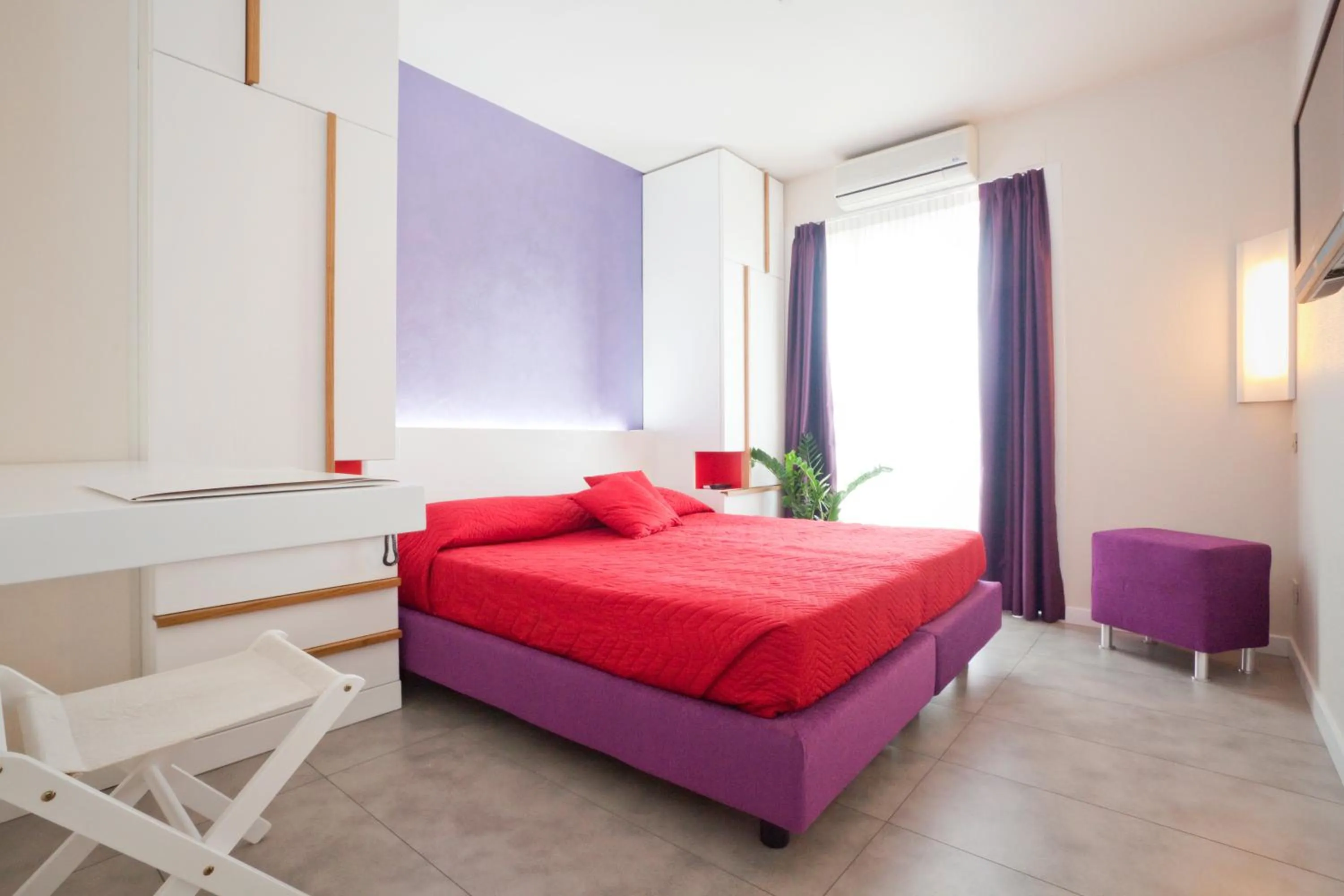 View (from property/room), Bed in Hotel Garden Sea Wellness & Spa 4 stelle superior