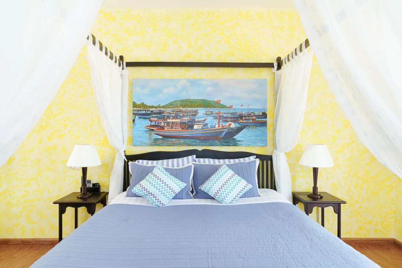 Bed in La Marina Boutique Hotel & Spa