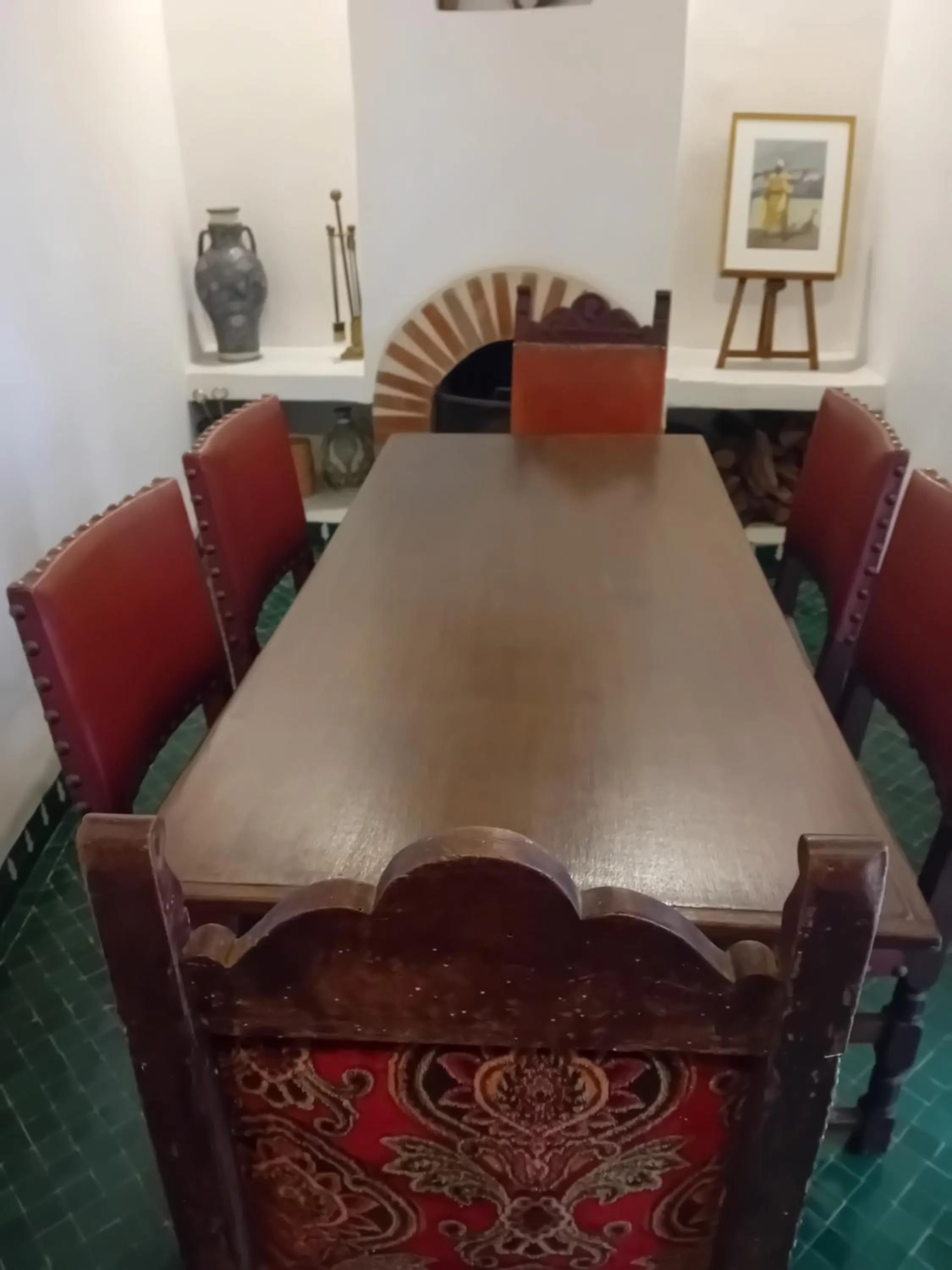 Dining area in Dar Eva