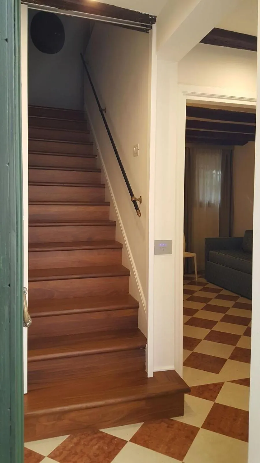 Facade/entrance in Ca' Mariele