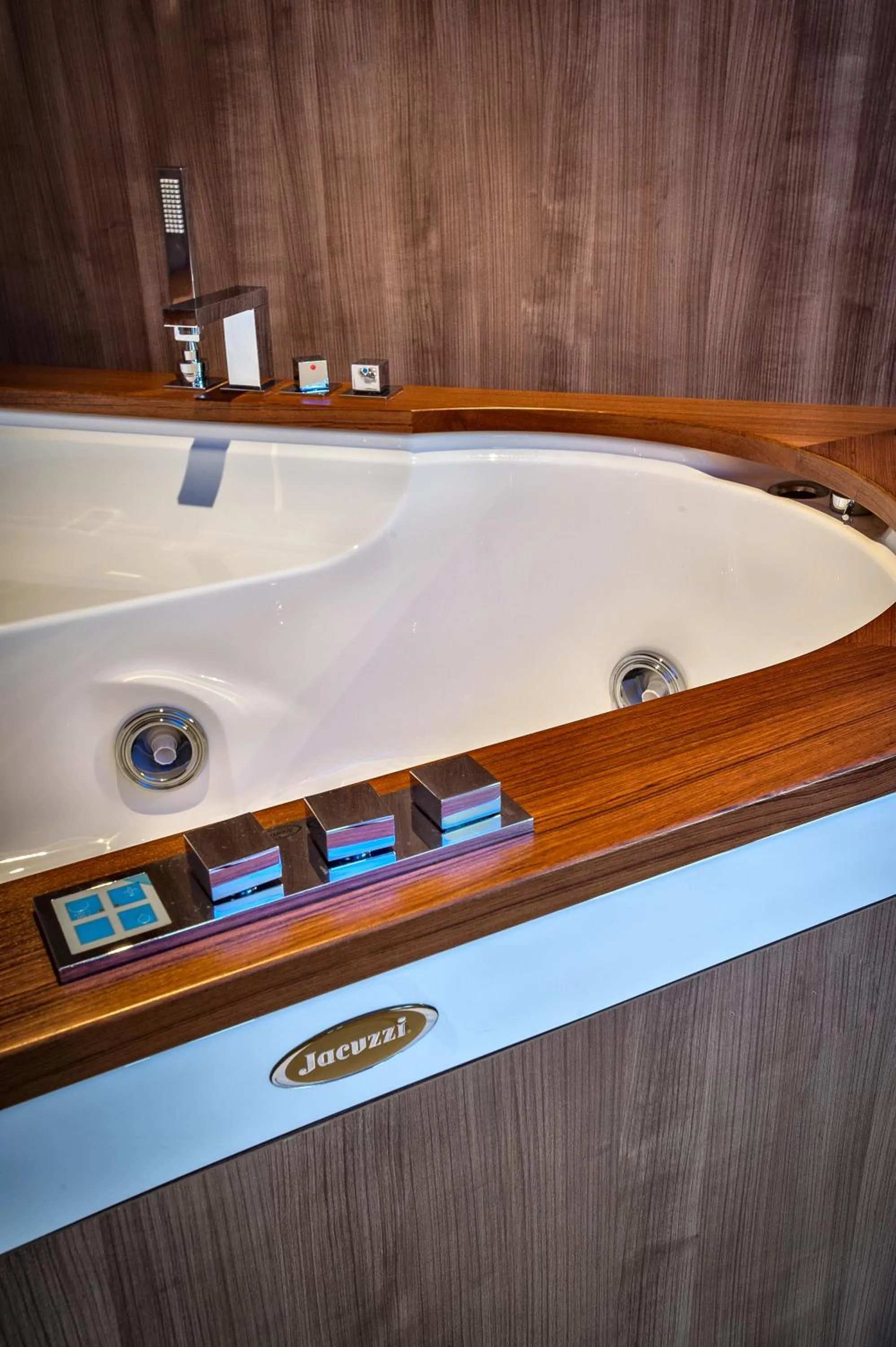 Hot Tub in Grand Hotel Resort&SPA Ma&Ma - Adults Only