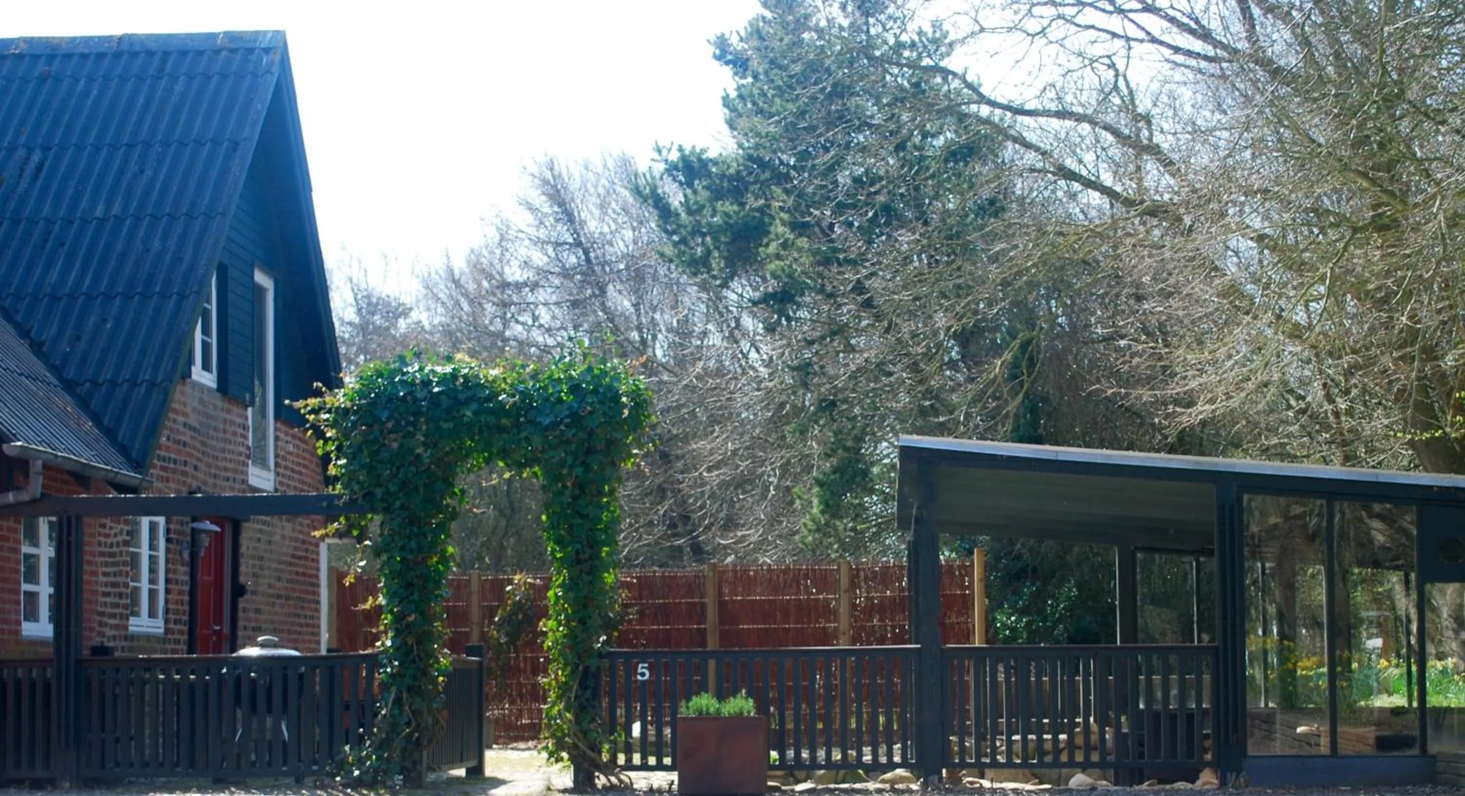 Facade/entrance in Adventure Park Apartments