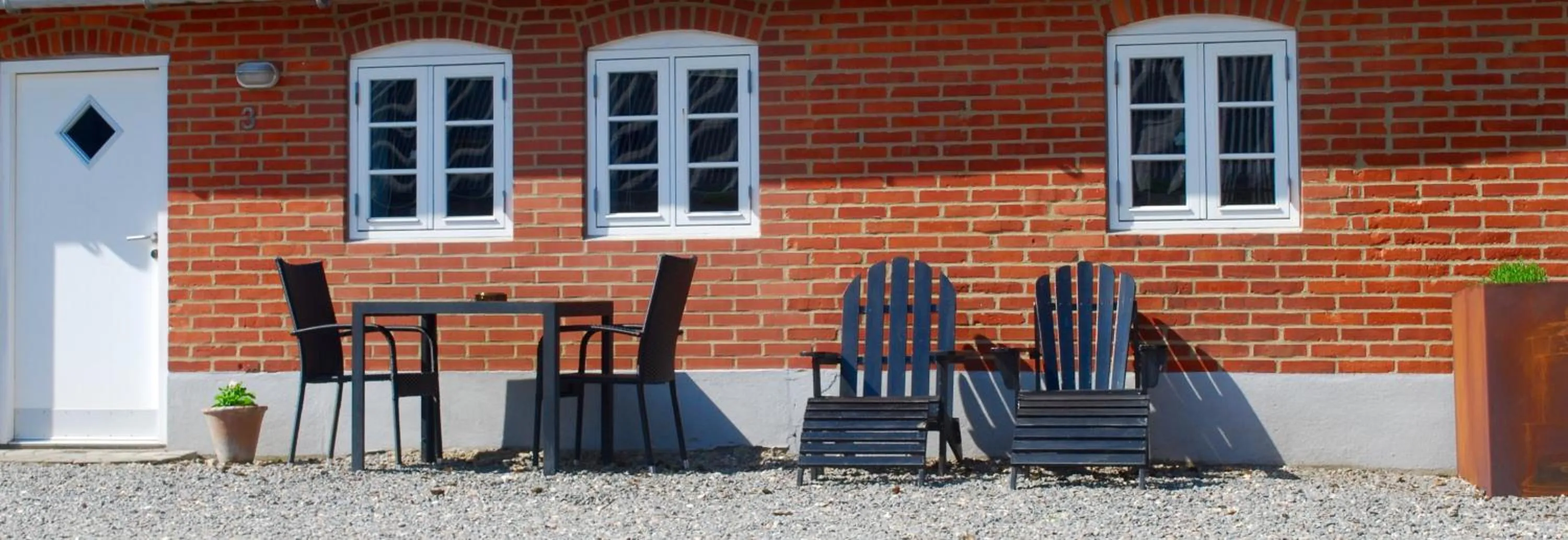 Facade/entrance in Adventure Park Apartments
