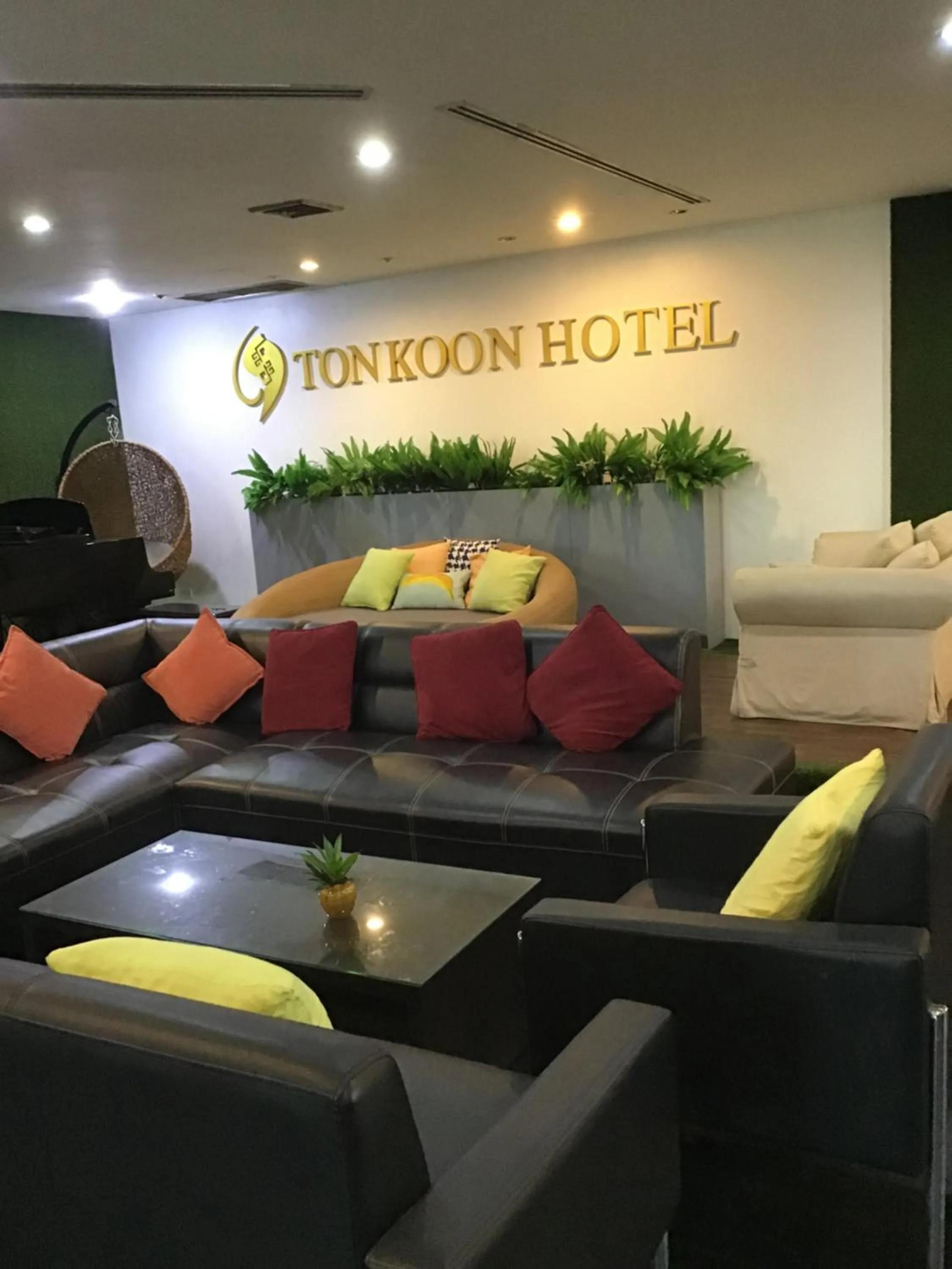Tonkoon Hotel