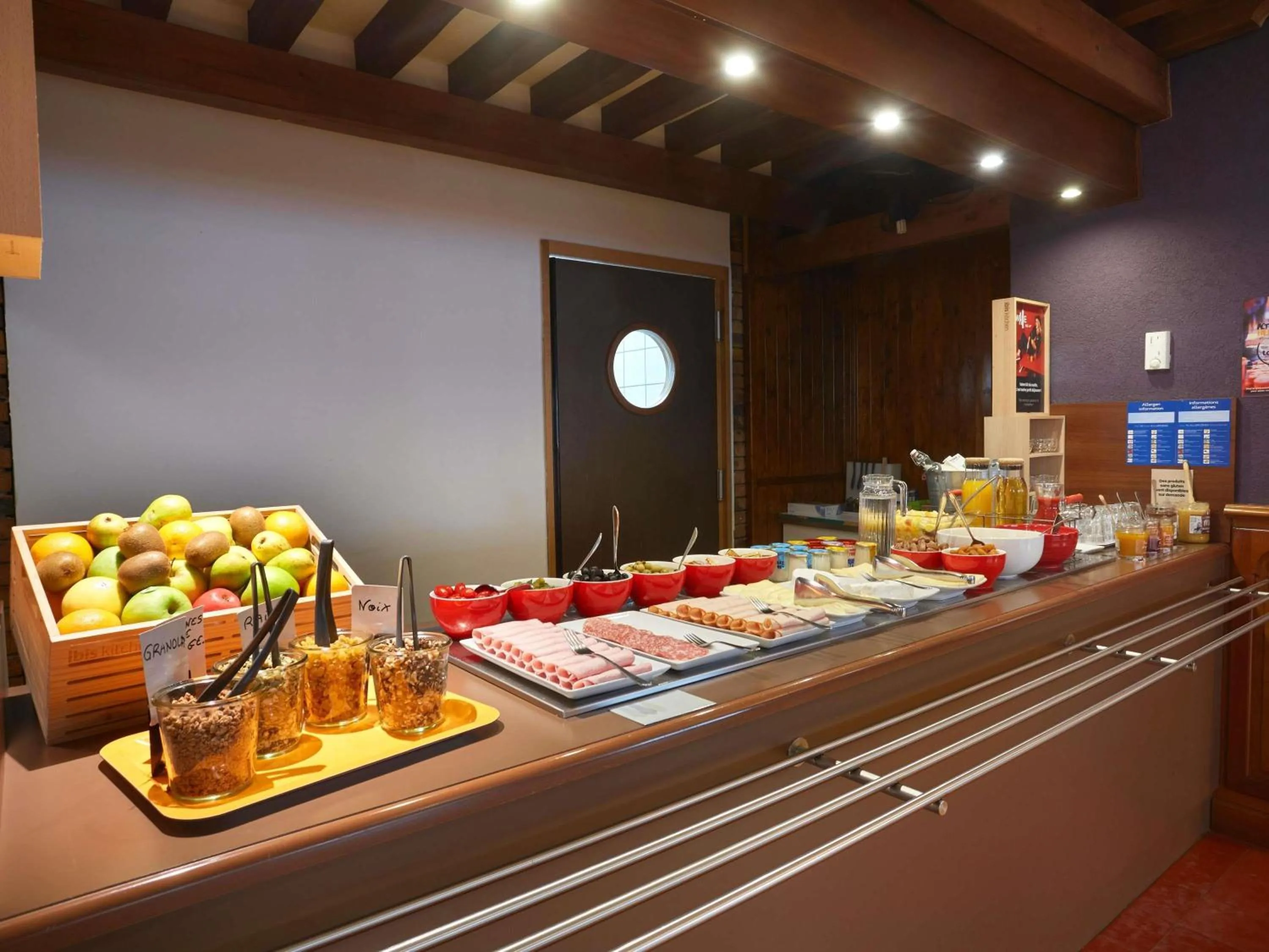 Breakfast in ibis Annemasse-Genève