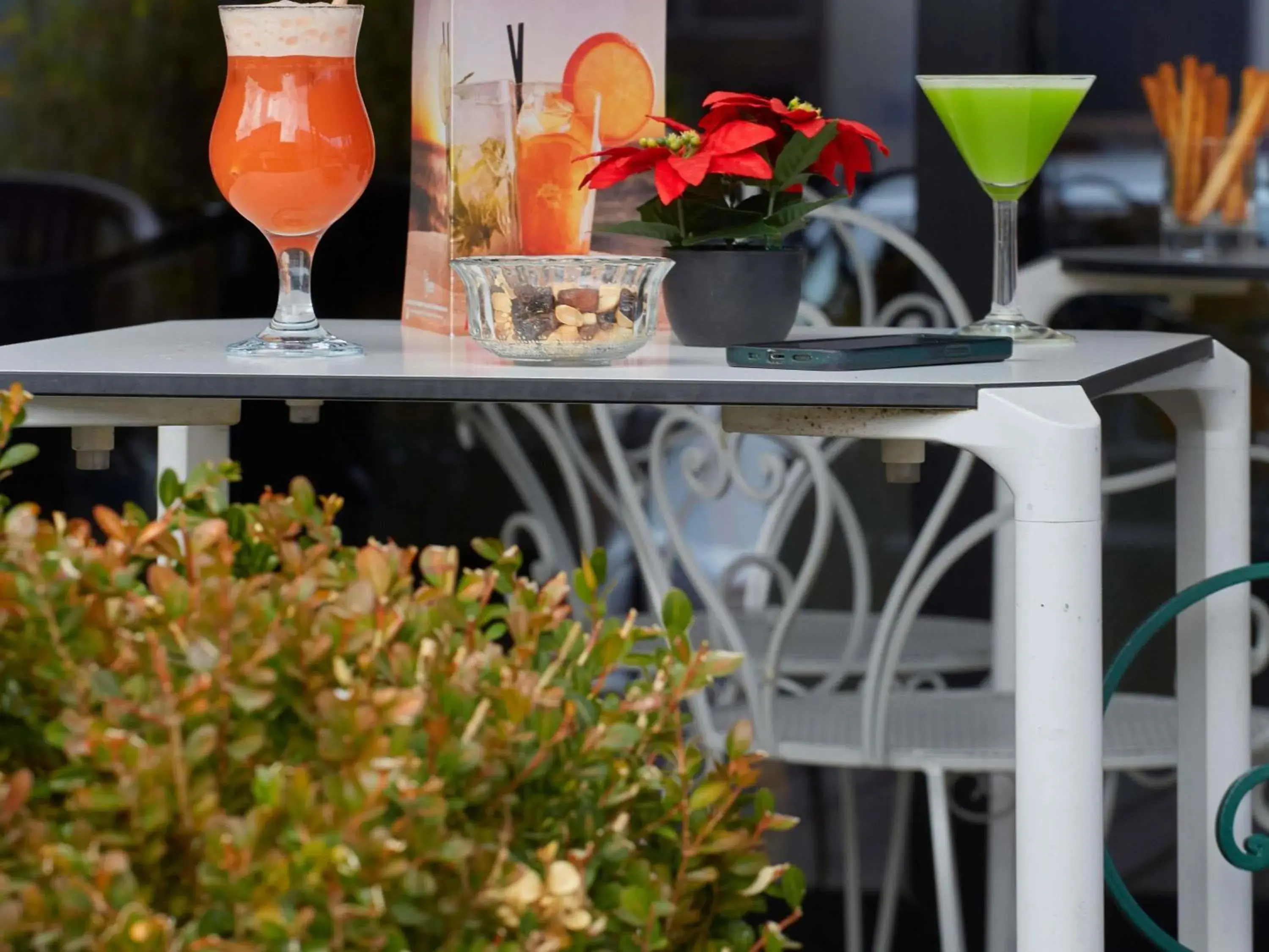 Lounge or bar in ibis Annemasse-Genève Lounge or bar in ibis Annemasse-Genève