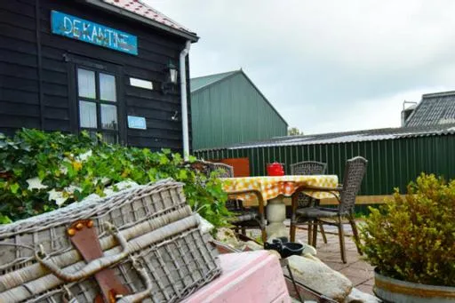 Restaurant/places to eat in Sfeervol Appartement Het Knooppunt