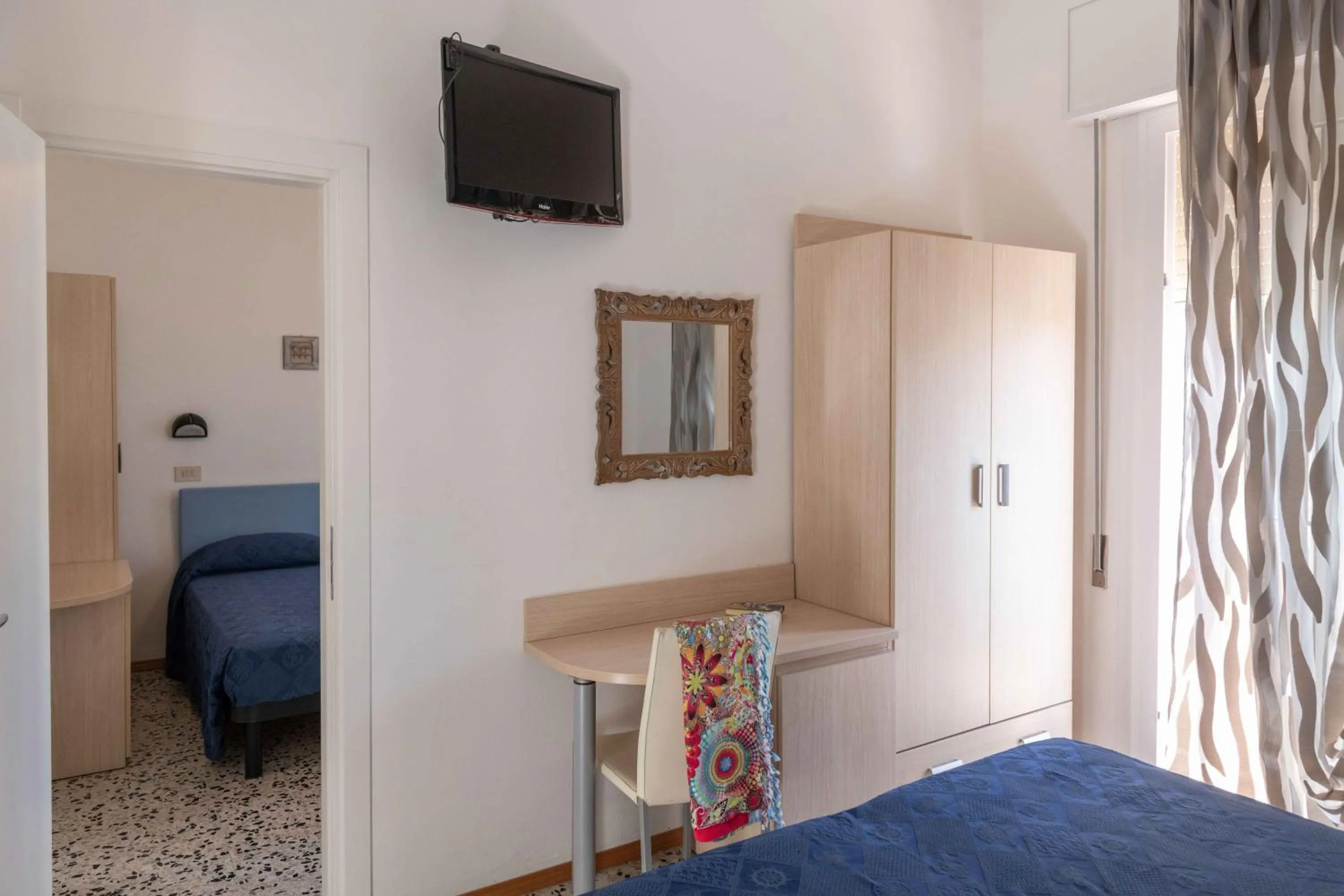 Bed in Hotel Smart Cervia B&B